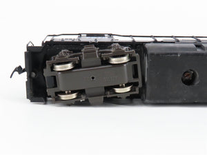 HO Scale Atlas 7066 PC Penn Central GP38 Diesel Locomotive #7675