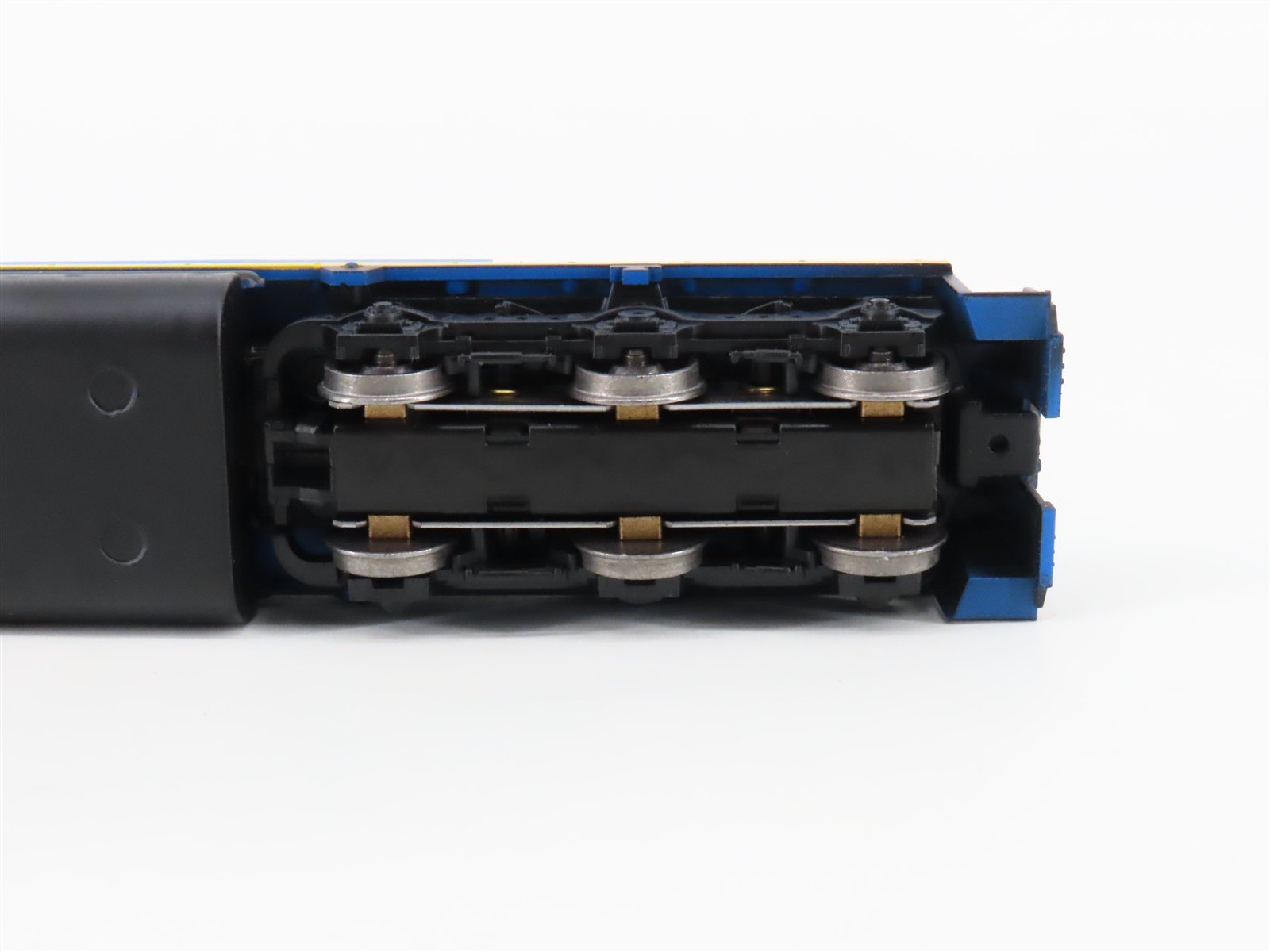 HO Scale Athearn 2202 GATX Lease Fleet SD40-2 Diesel Locomotive 2-Pack