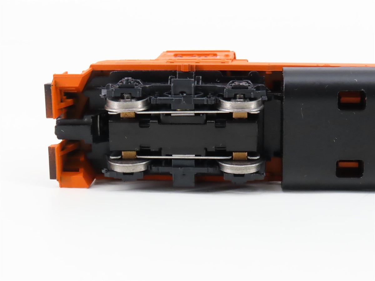 HO Scale Athearn 2214 CSX MOW GP40-2 Diesel Locomotive #9703 w/Caboose