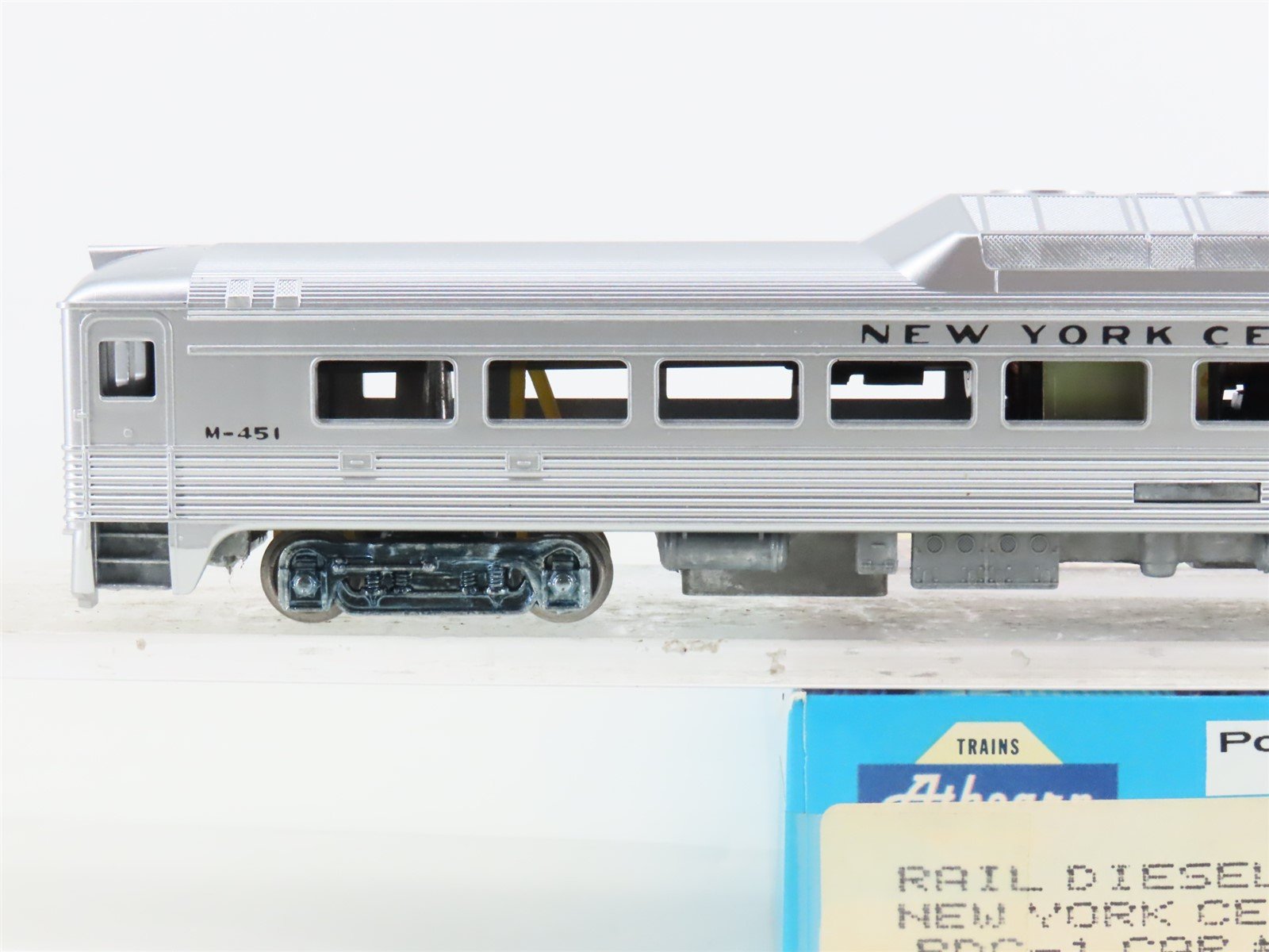 HO Scale Athearn NYC New York Central RDC Diesel Railcar #M-451