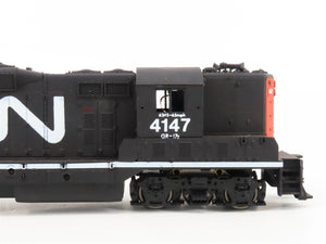 HO Scale Bev-Bel CN Canadian National GP9 Diesel Locomotive #4147