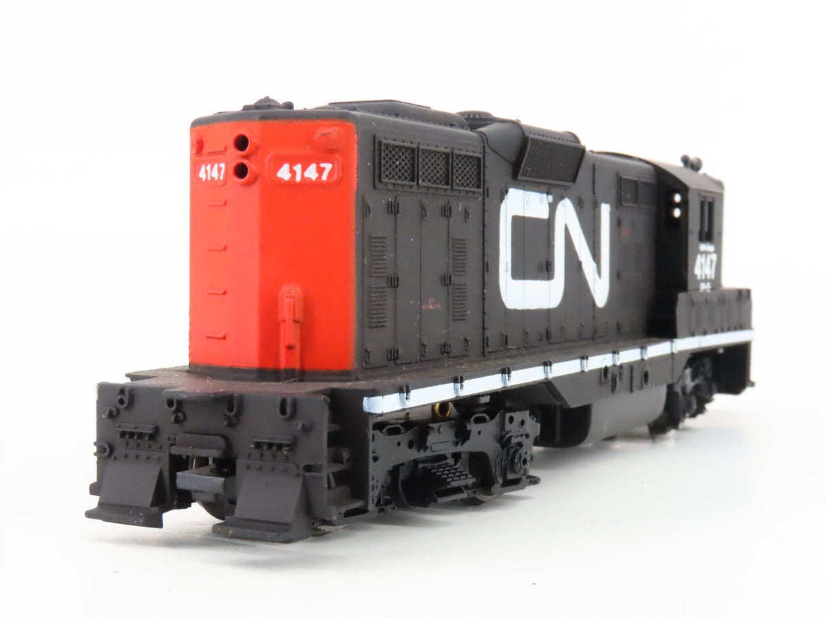 HO Scale Bev-Bel CN Canadian National GP9 Diesel Locomotive #4147