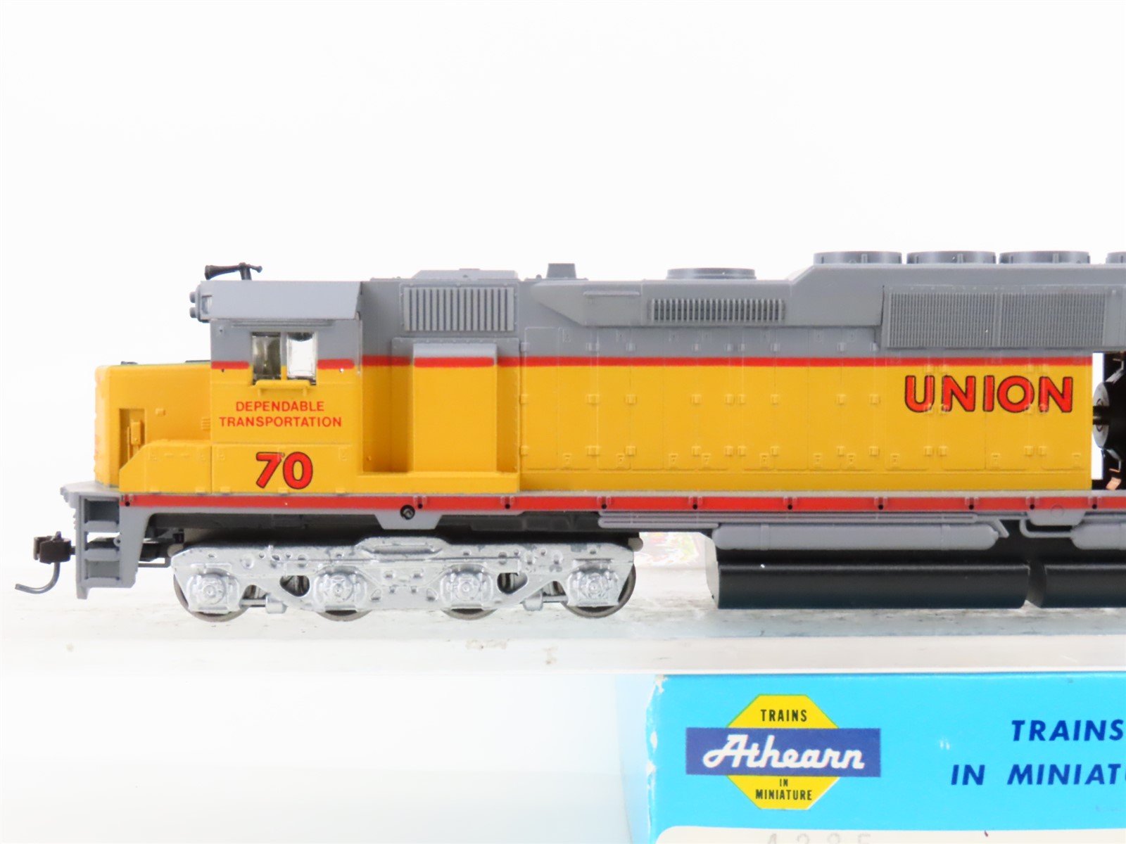 HO Scale Athearn 4285 UP Union Pacific DD40A Diesel Locomotive #70