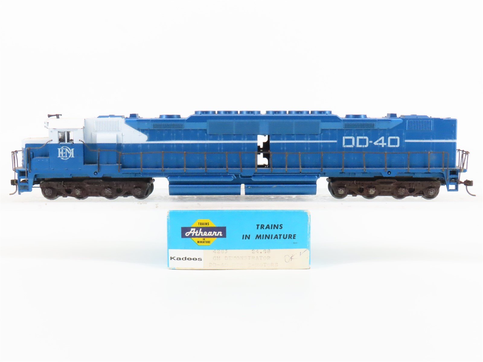 HO Scale Athearn 4283 EMD Demonstrator DD40A Diesel Locomotive