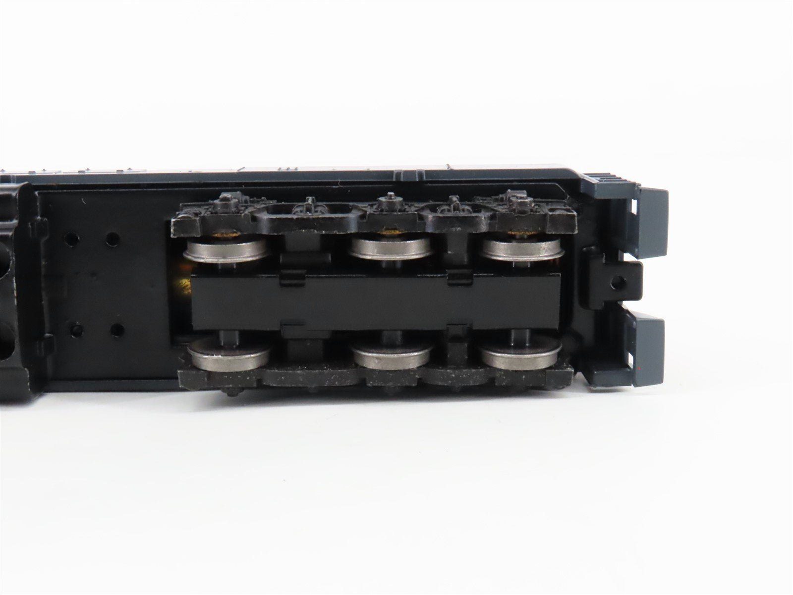 HO Scale Athearn 4307 SP Southern Pacific H24-66 Diesel Locomotive #3028