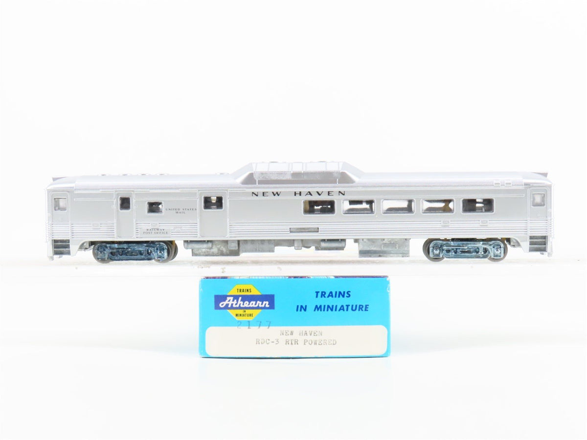 HO Scale Athearn 2177 NH New Haven RDC-3 Diesel Locomotive