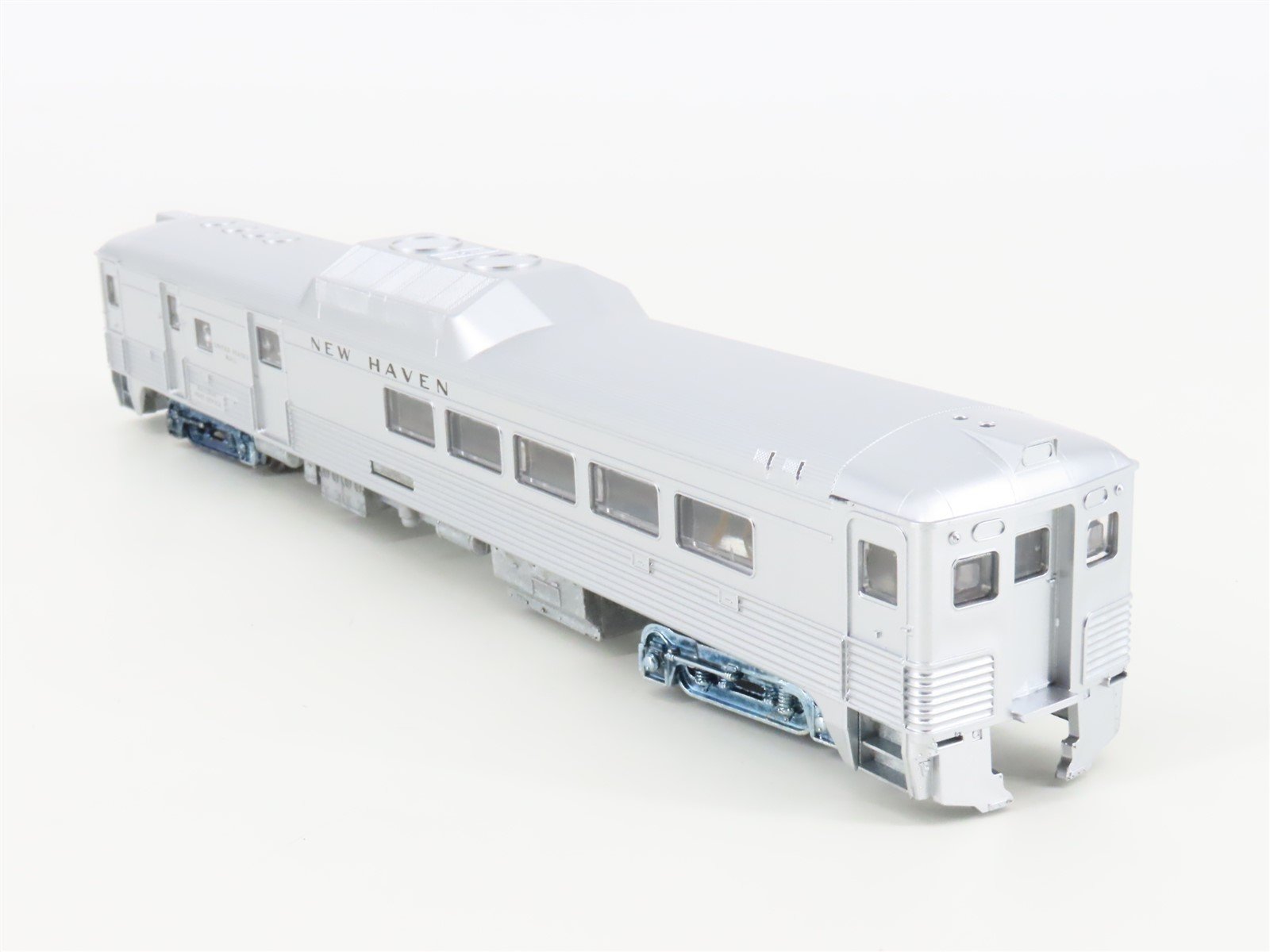 HO Scale Athearn 2177 NH New Haven RDC-3 Diesel Locomotive