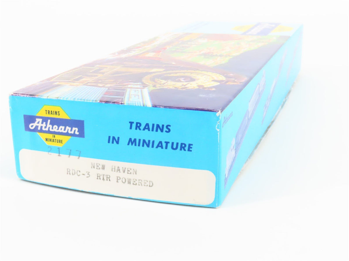 HO Scale Athearn 2177 NH New Haven RDC-3 Diesel Locomotive
