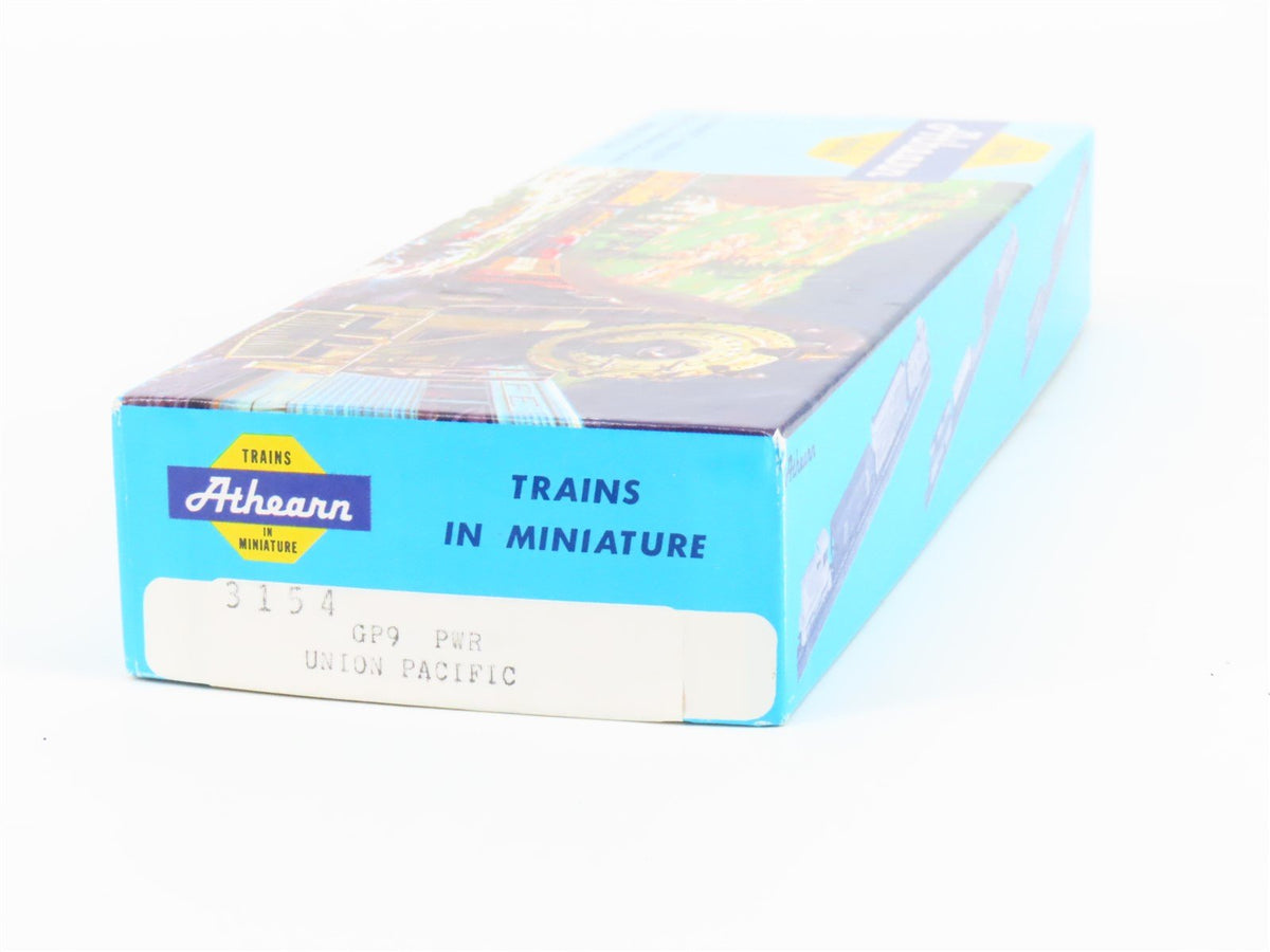 HO Scale Athearn 3154 UP Union Pacific GP9 Diesel Locomotive #250