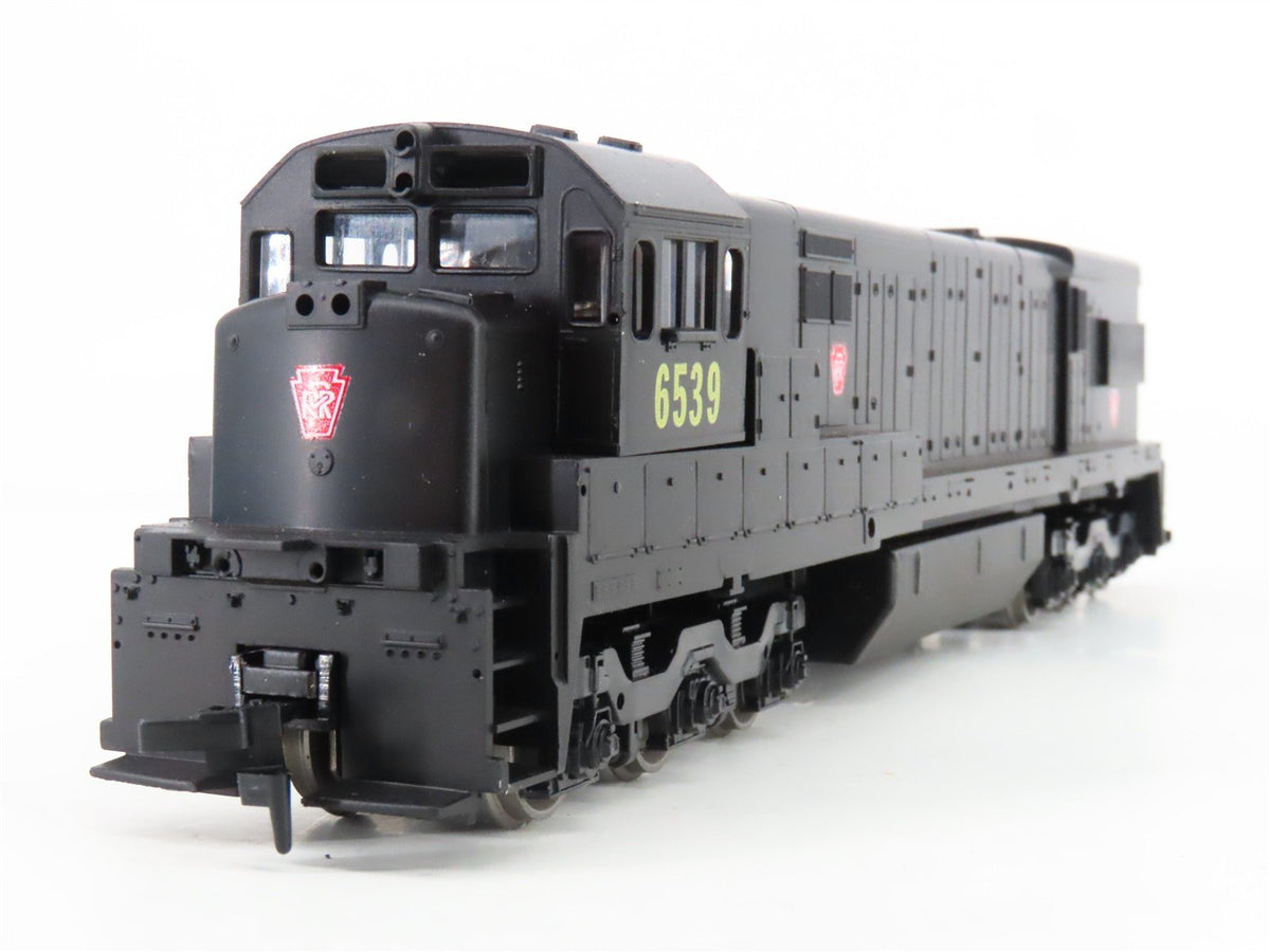 HO Scale Athearn 3463 PRR Pennsylvania U30C Diesel Locomotive #6539