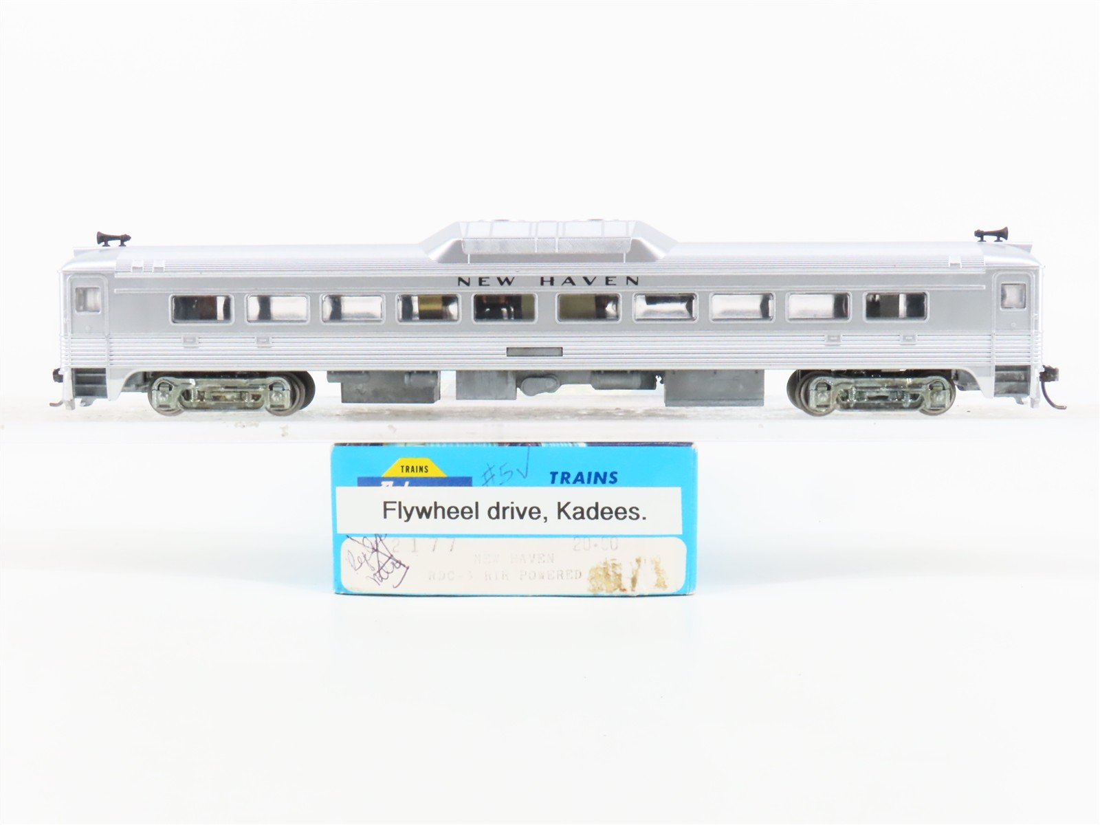 HO Scale Athearn 2177 NH New Haven RDC-3 Diesel Locomotive