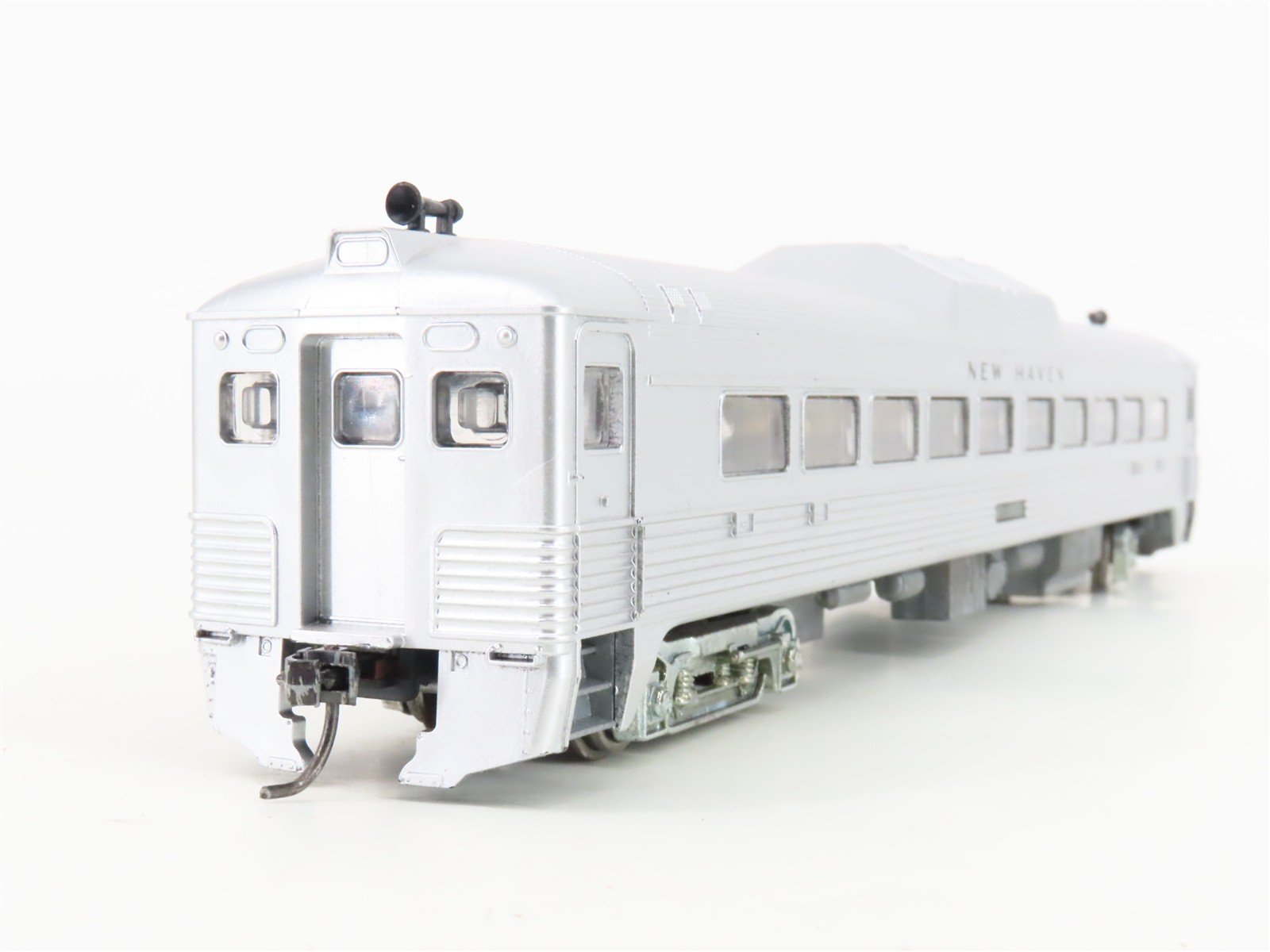 HO Scale Athearn 2177 NH New Haven RDC-3 Diesel Locomotive