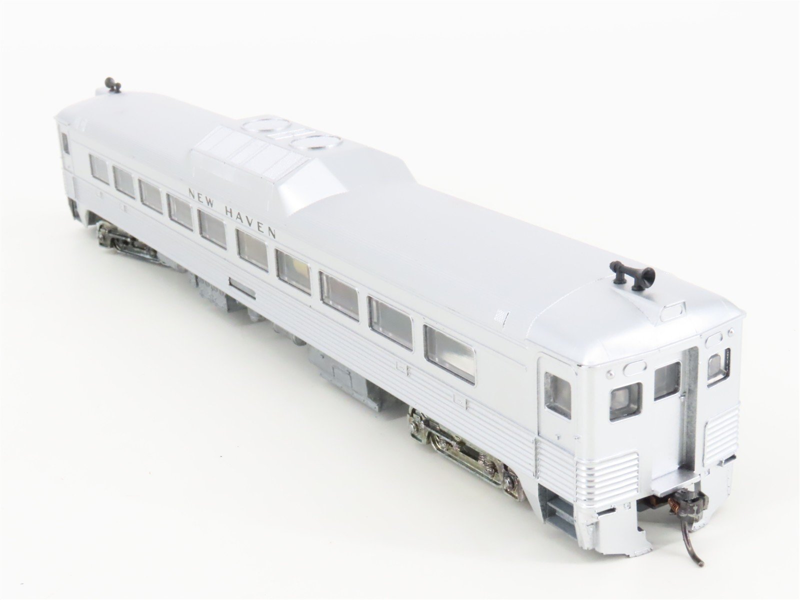 HO Scale Athearn 2177 NH New Haven RDC-3 Diesel Locomotive
