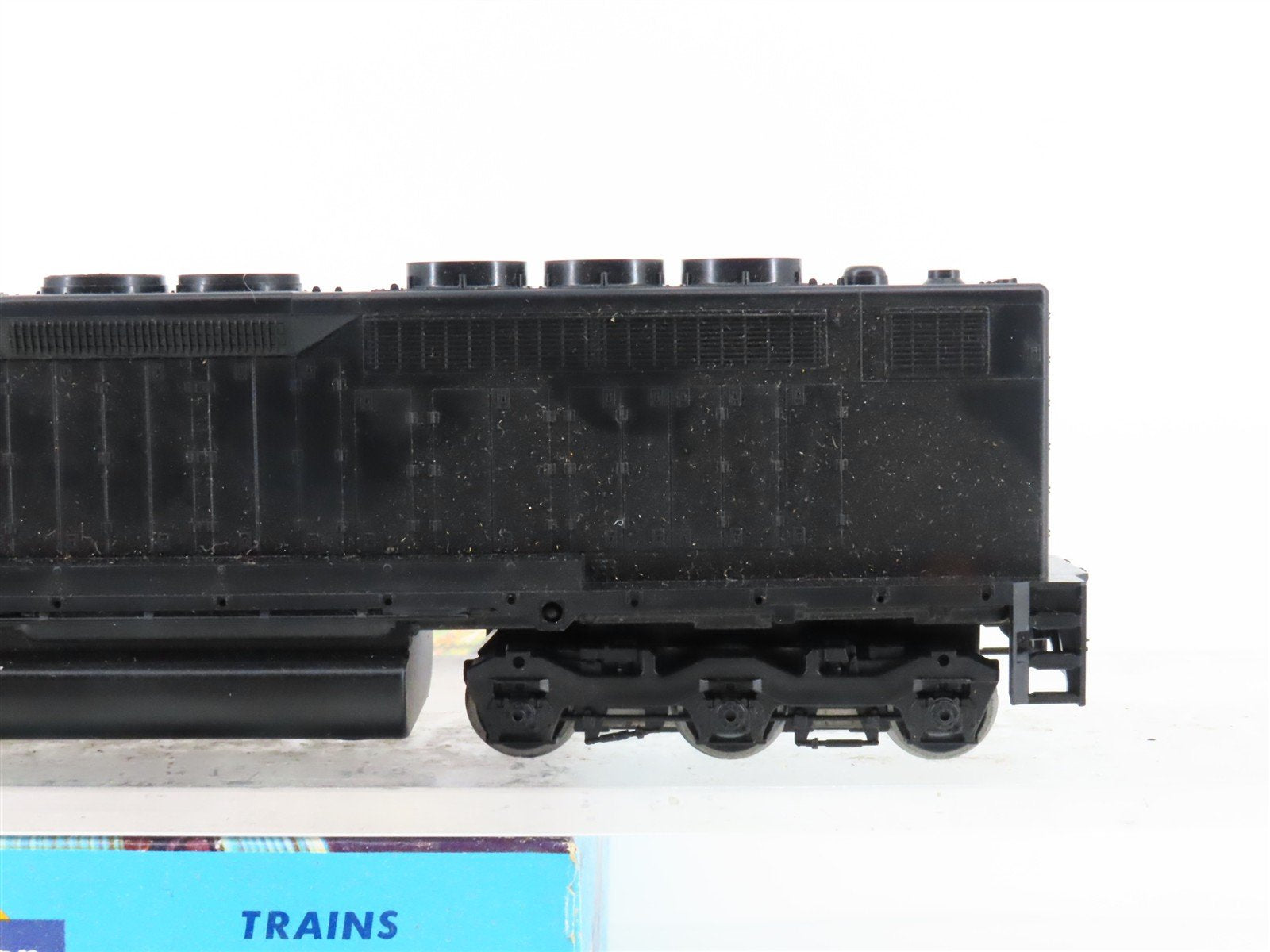 HO Scale Athearn 4100 Undecorated SDP40 Diesel Locomotive
