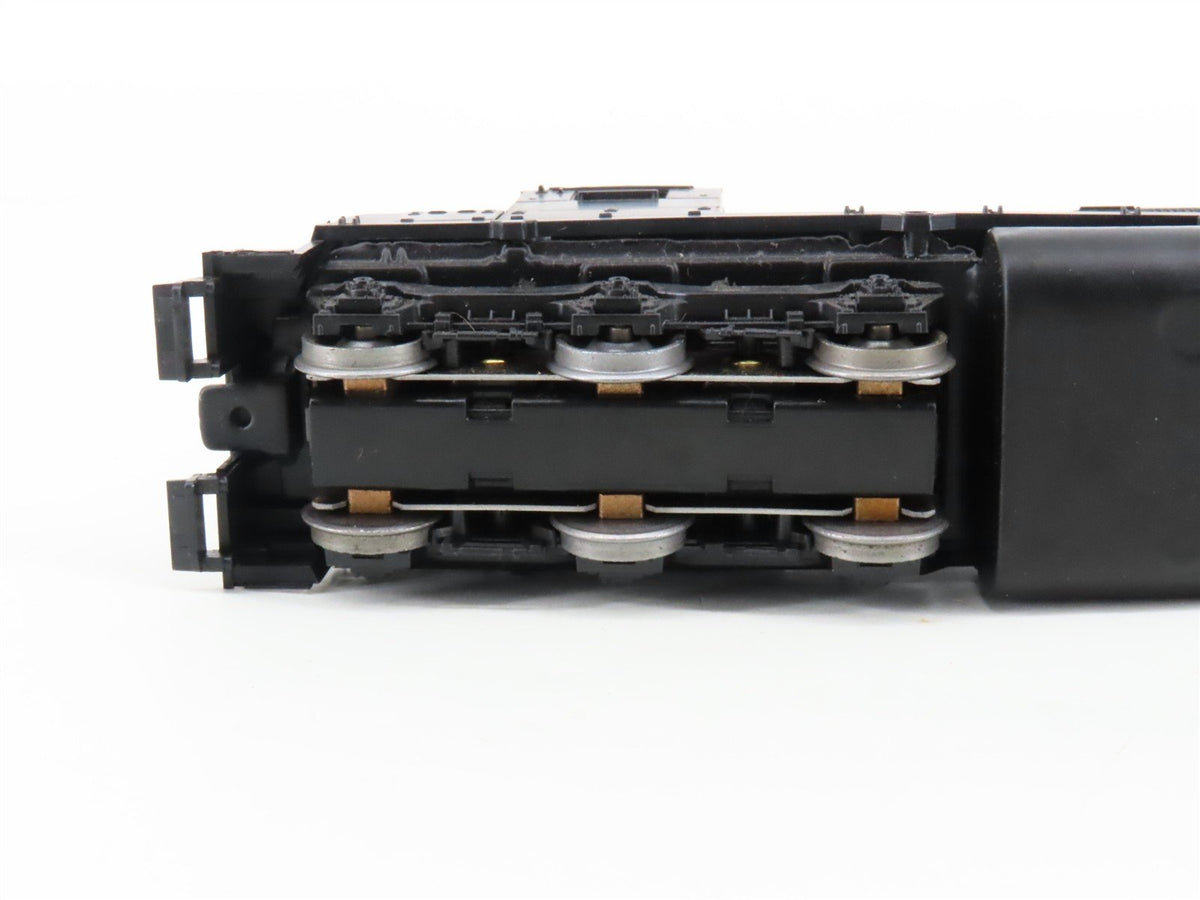 HO Scale Athearn 4100 Undecorated SDP40 Diesel Locomotive