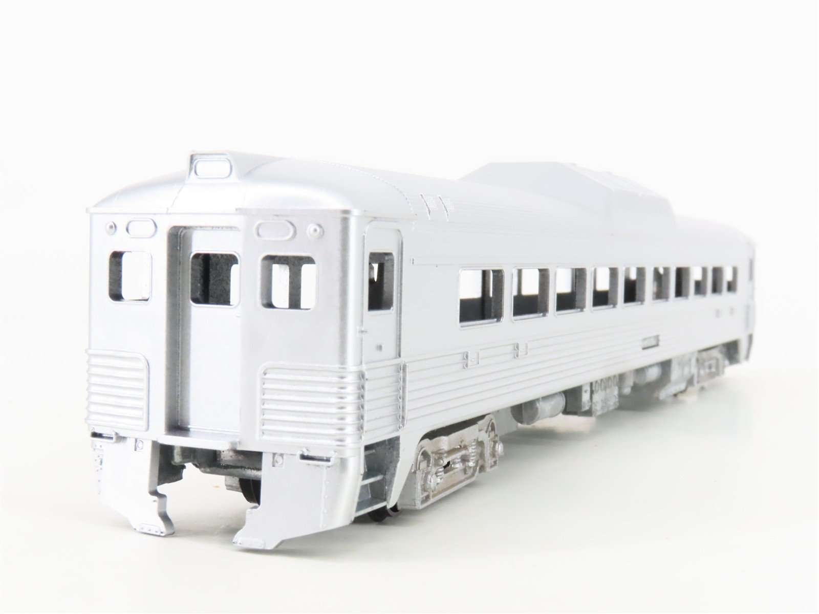 HO Scale Athearn 2170 Undecorated RDC-1 Diesel Railcar UNPOWERED