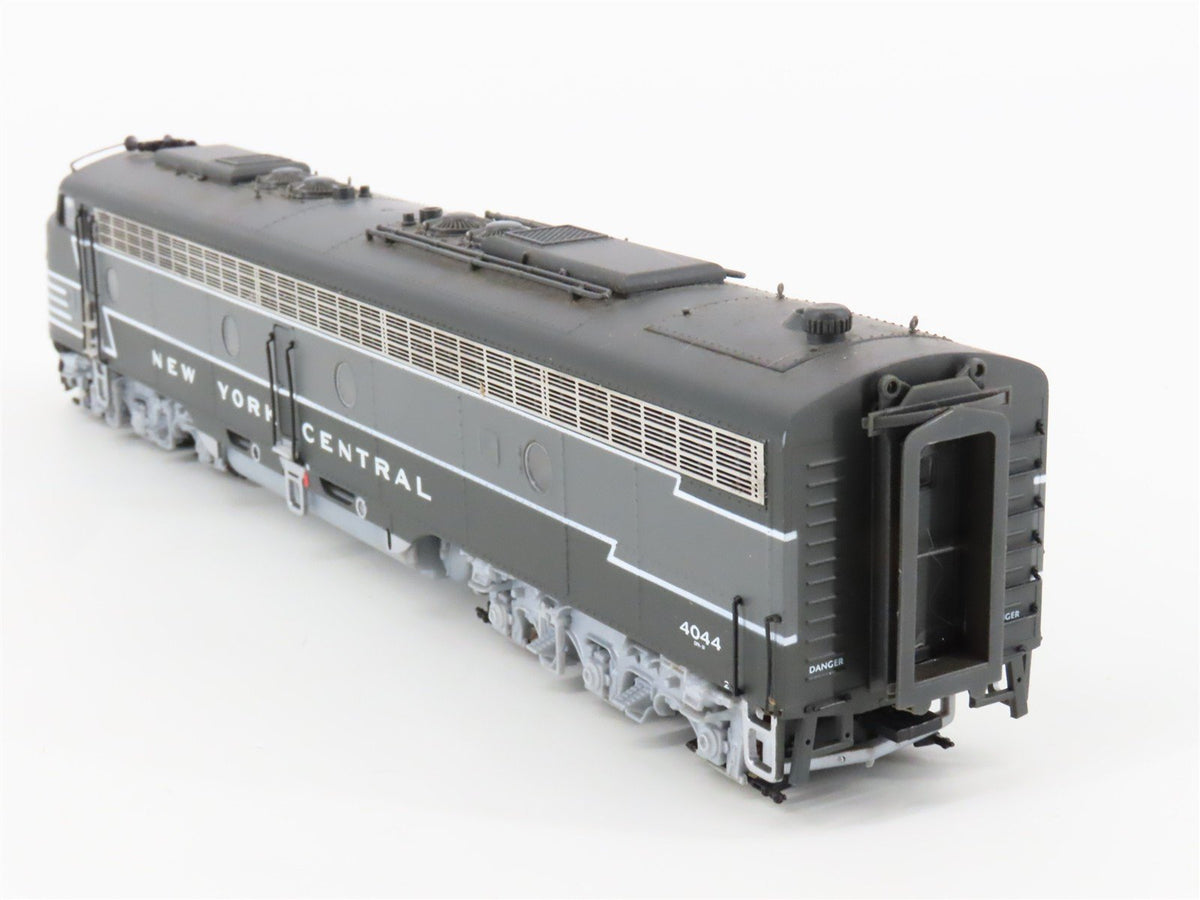 HO Scale Proto 2000 NYC New York Central E8/9A Diesel Locomotive #4044