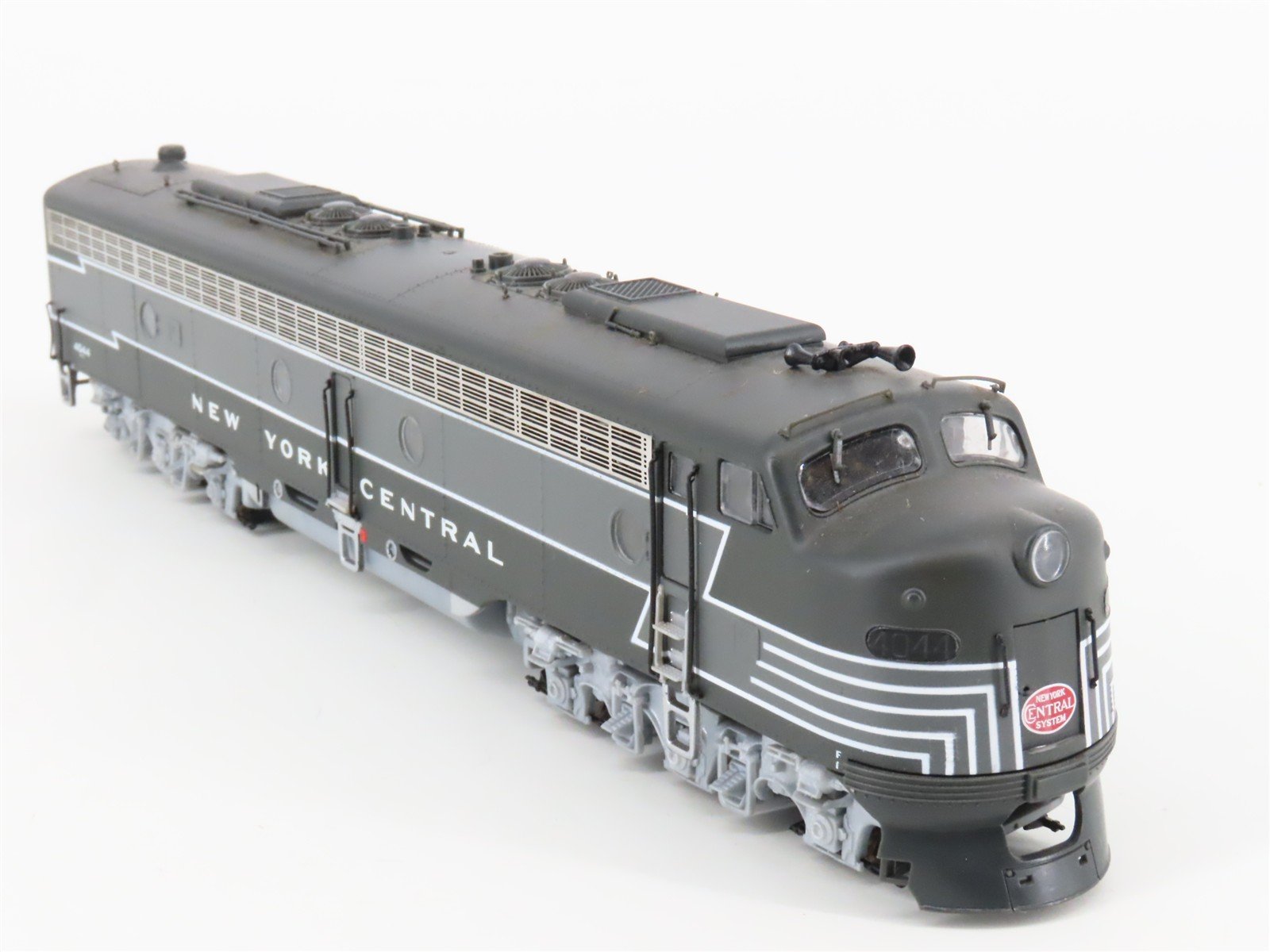 HO Scale Proto 2000 NYC New York Central E8/9A Diesel Locomotive #4044