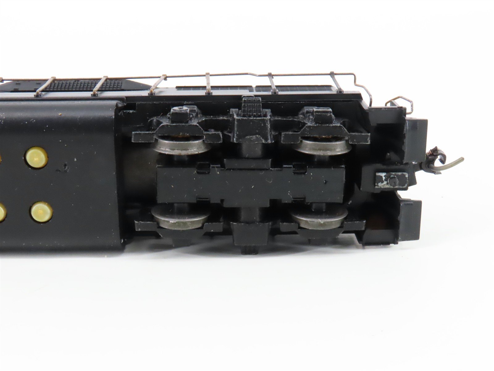 HO Scale Athearn/Bev-Bel PRR Pennsylvania GP35 Diesel Locomotive #2279