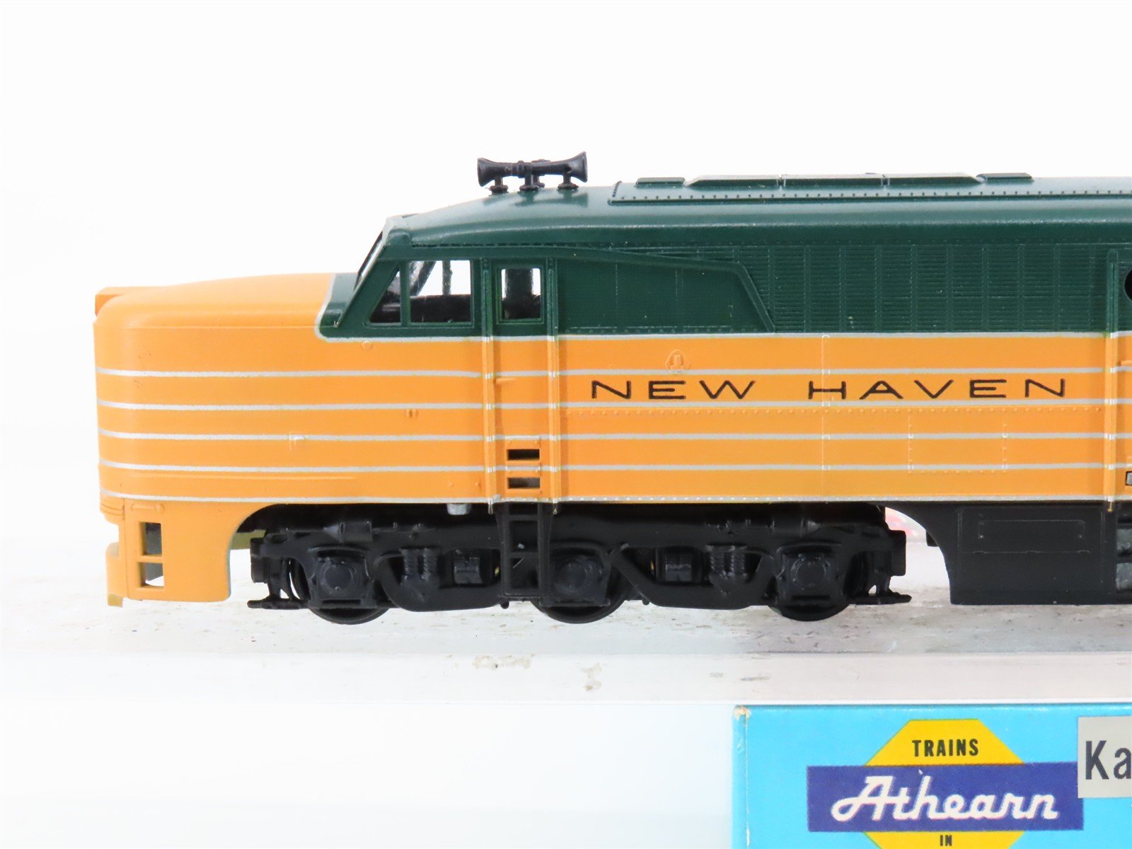 HO Scale Athearn NH New Haven Alco PA1 Diesel Loco #0762 Custom & UNPOWERED
