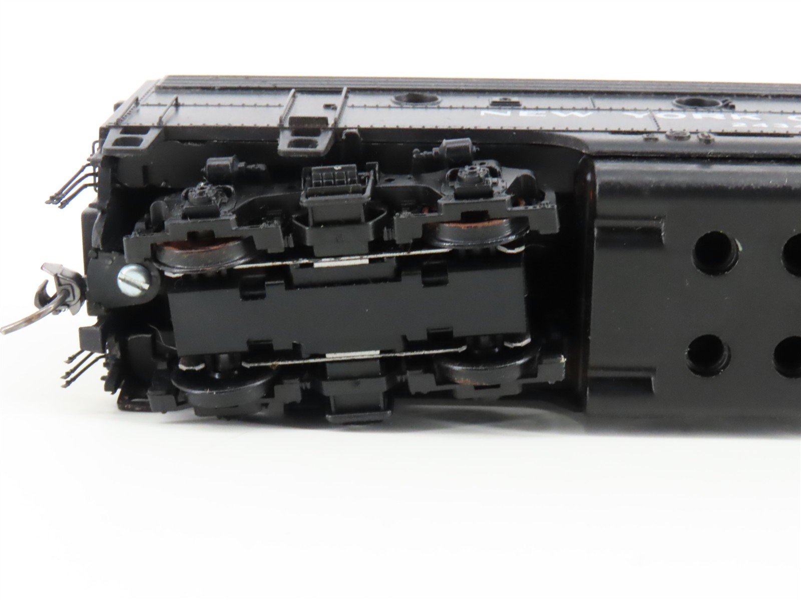 HO Scale Athearn NYC New York Central F7B Diesel Loco #2434 Custom & UNPOWERED