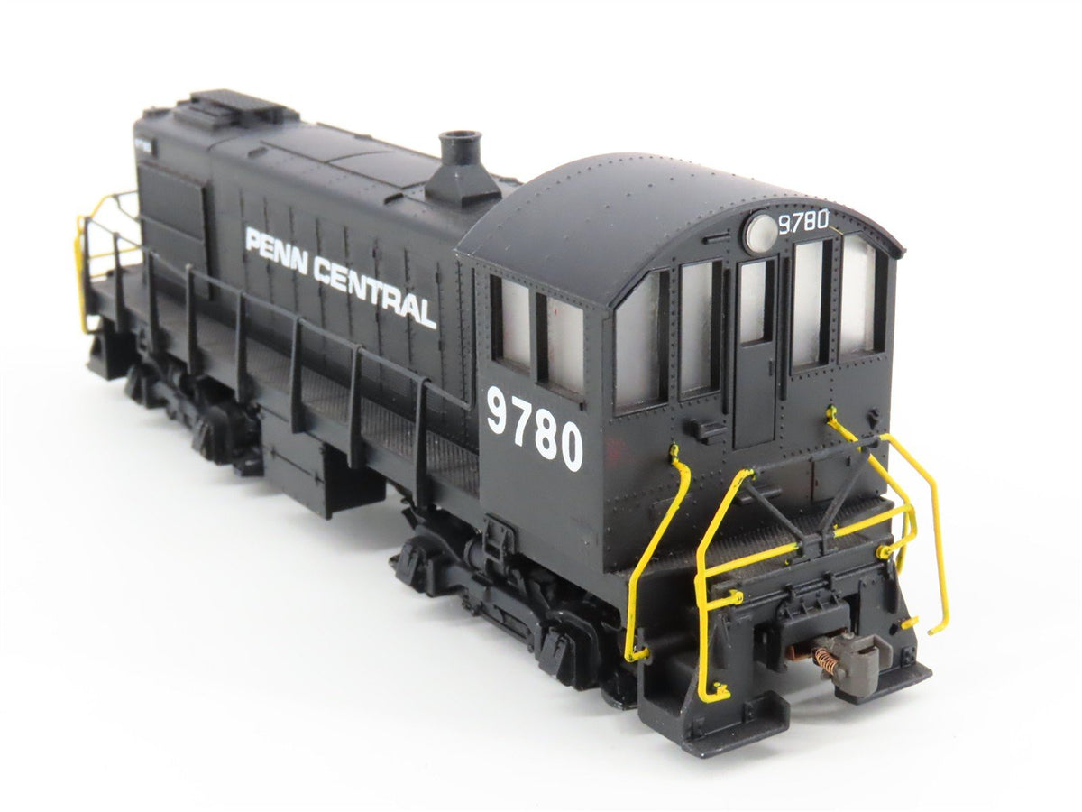 HO Scale Atlas PC Penn Central S-3 Diesel Locomotive #9780 CUSTOM