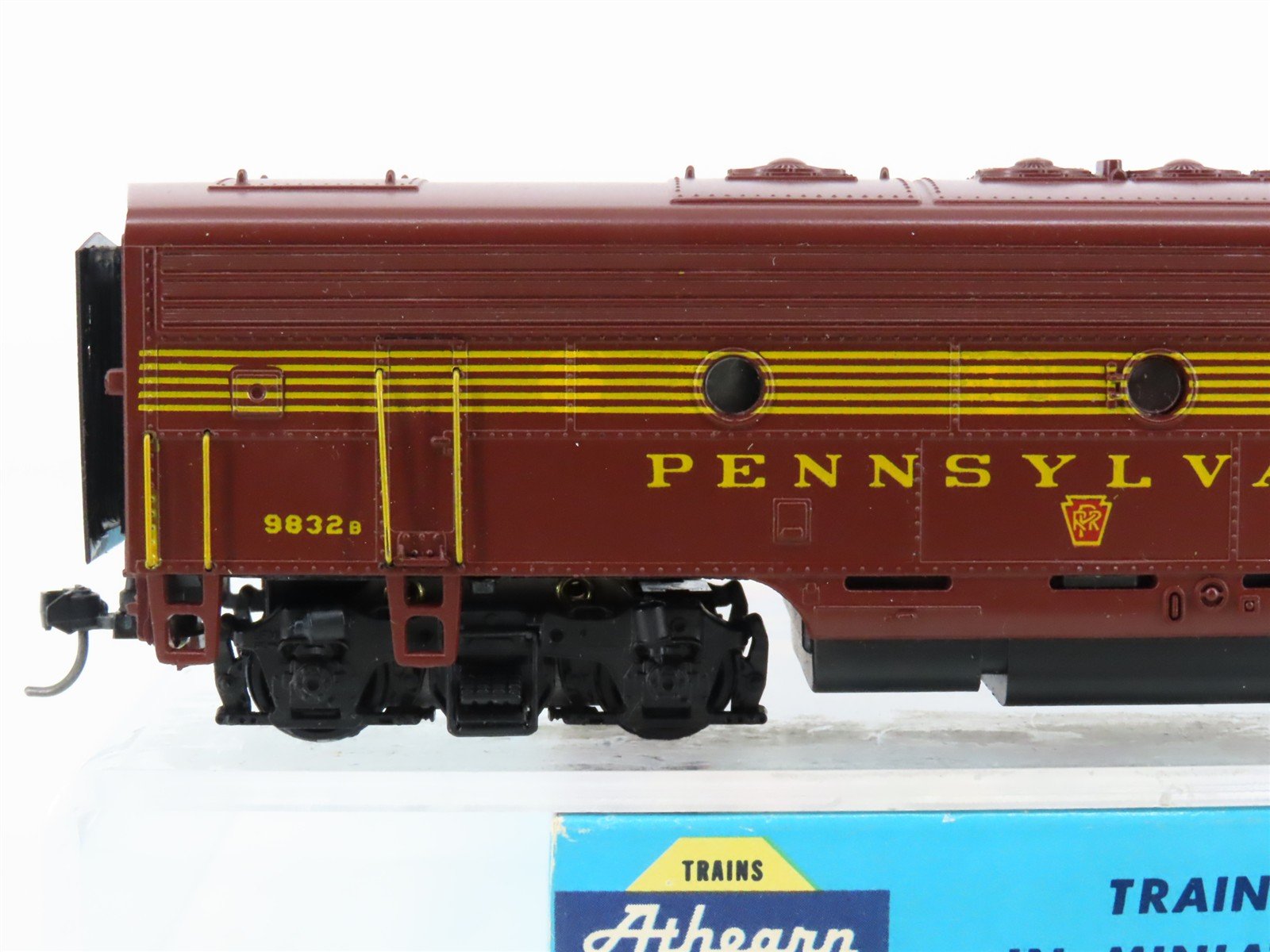 HO Scale Athearn PRR Pennsylvania F7B Diesel Loco #9832B UNPOWERED/Customized