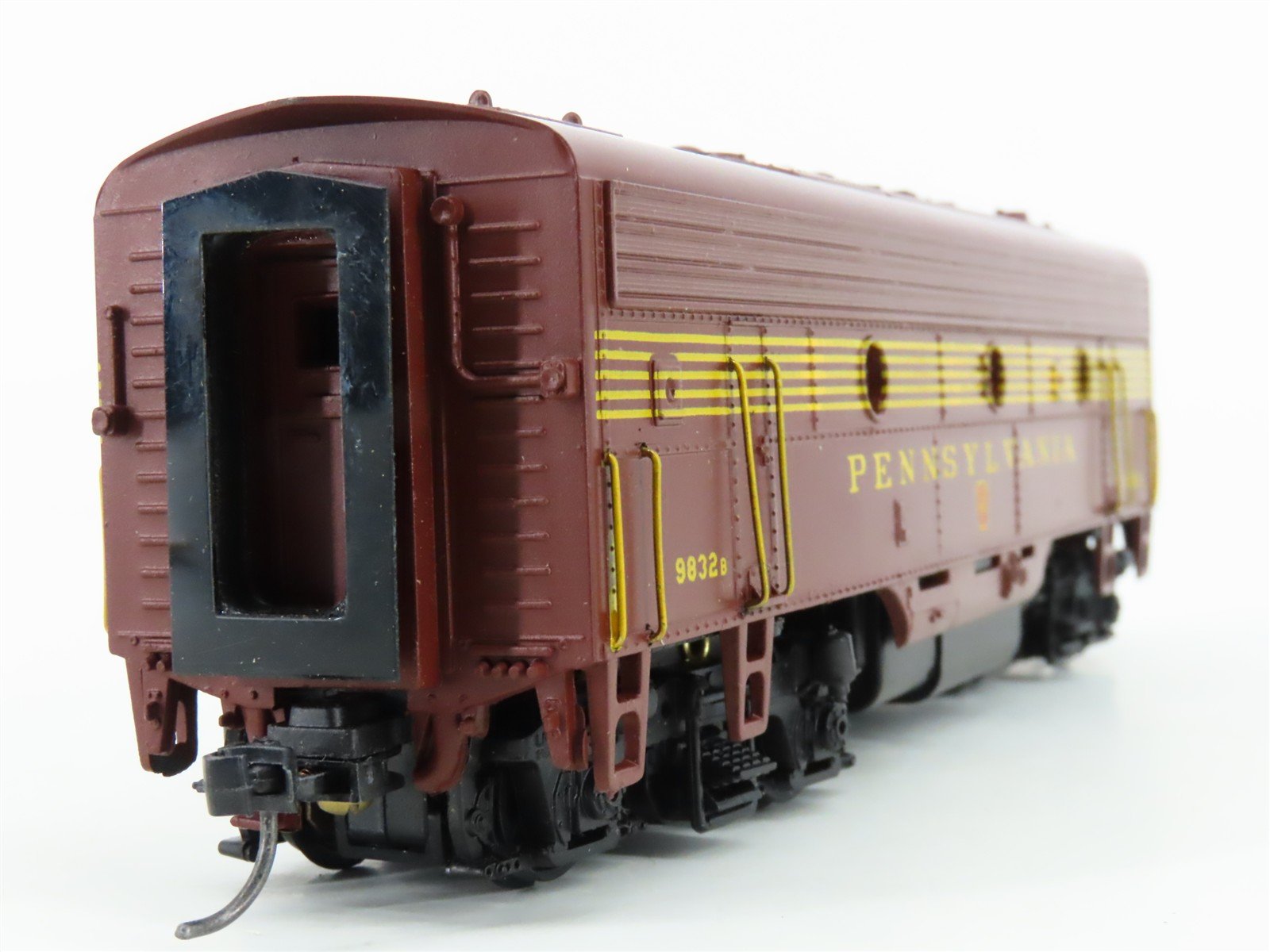 HO Scale Athearn PRR Pennsylvania F7B Diesel Loco #9832B UNPOWERED/Customized