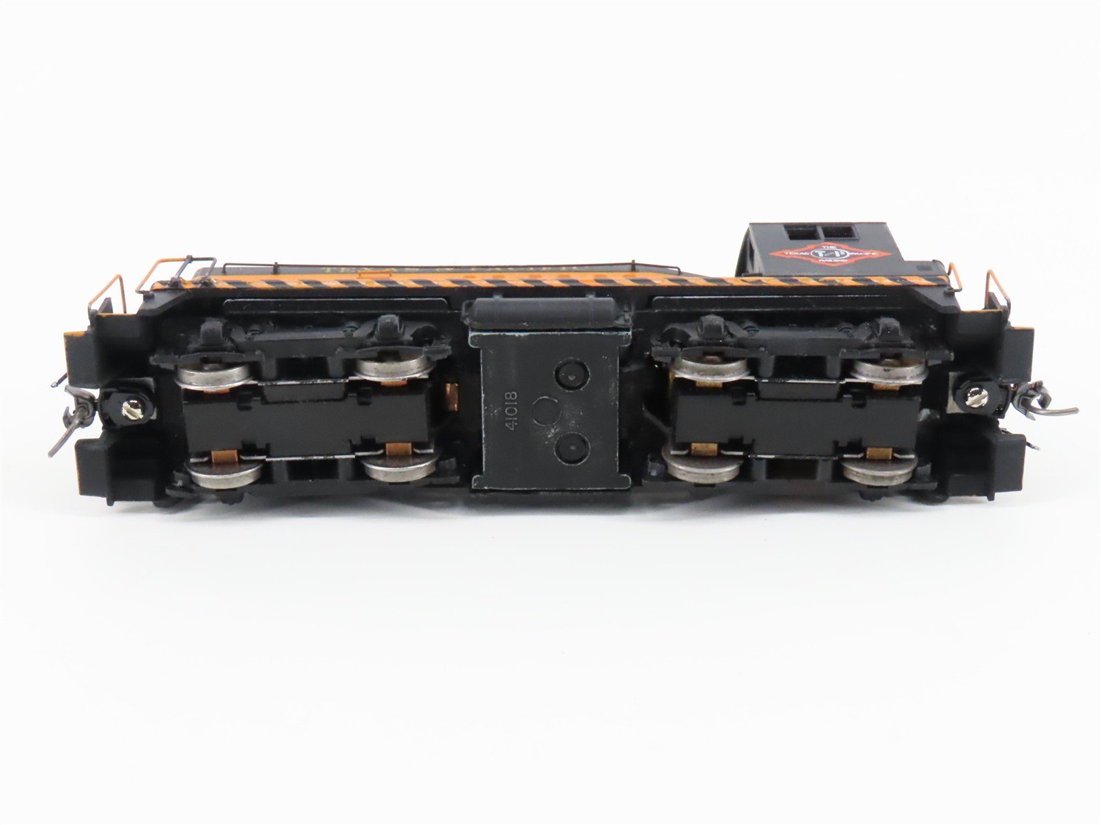 HO Scale Athearn T&P Texas & Pacific SW1500 Diesel Locomotive #1034 CUSTOM