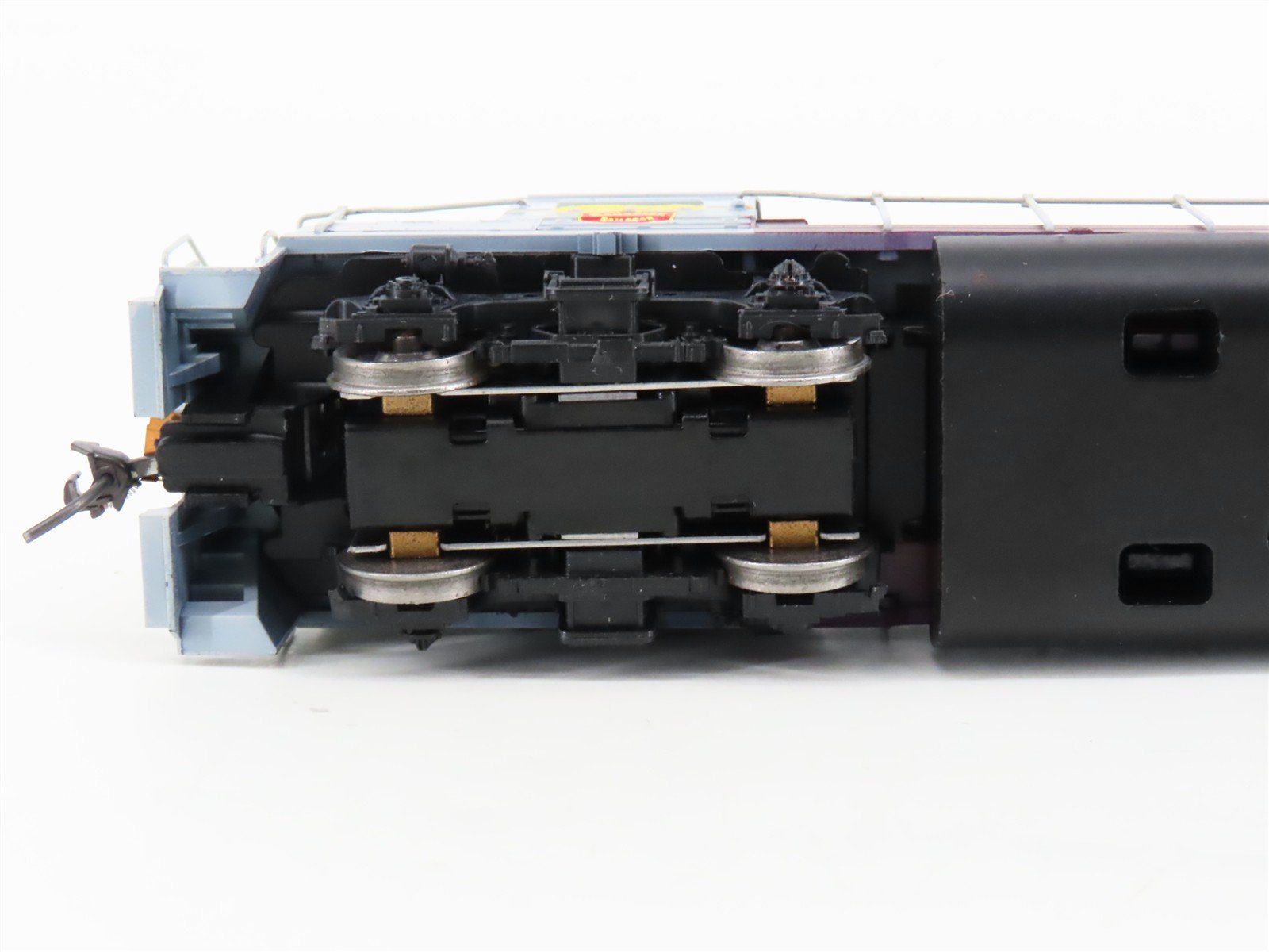 HO Scale Athearn Canadian American GP38-2 Diesel Locomotive #41 CUSTOM