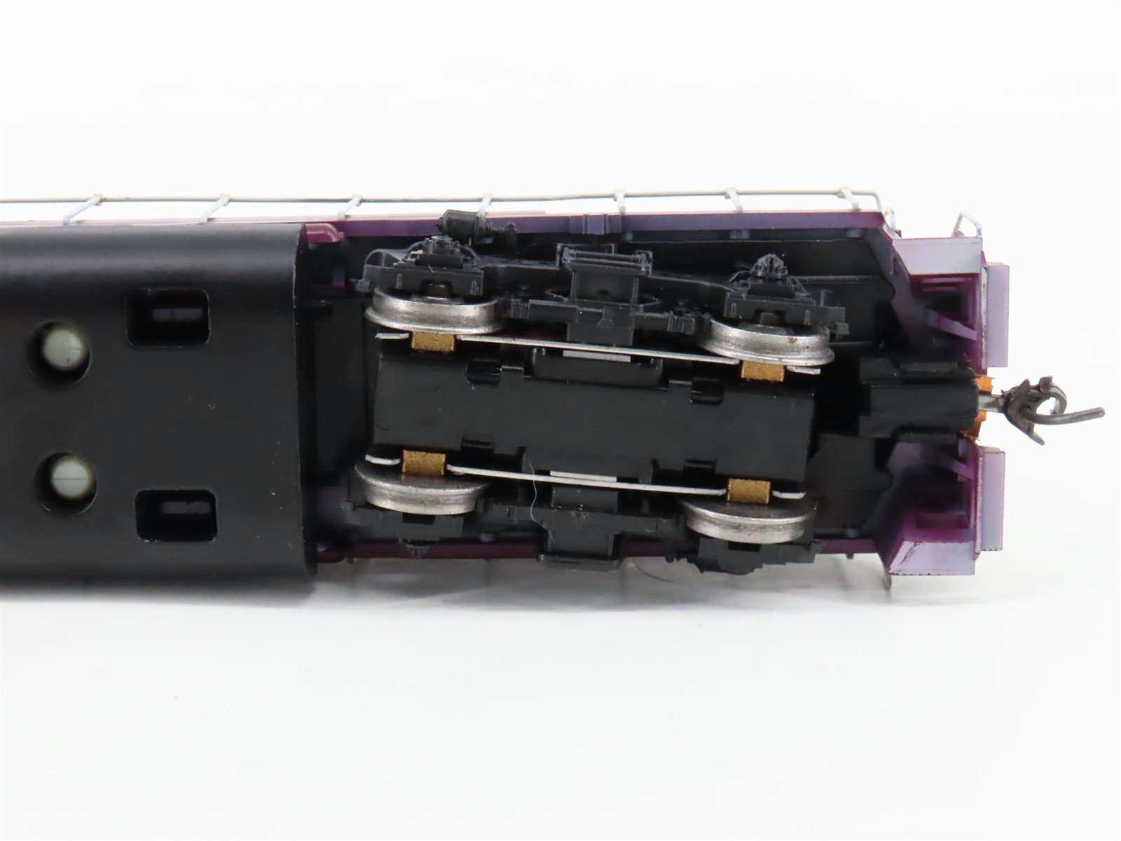 HO Scale Athearn Canadian American GP38-2 Diesel Locomotive #41 CUSTOM