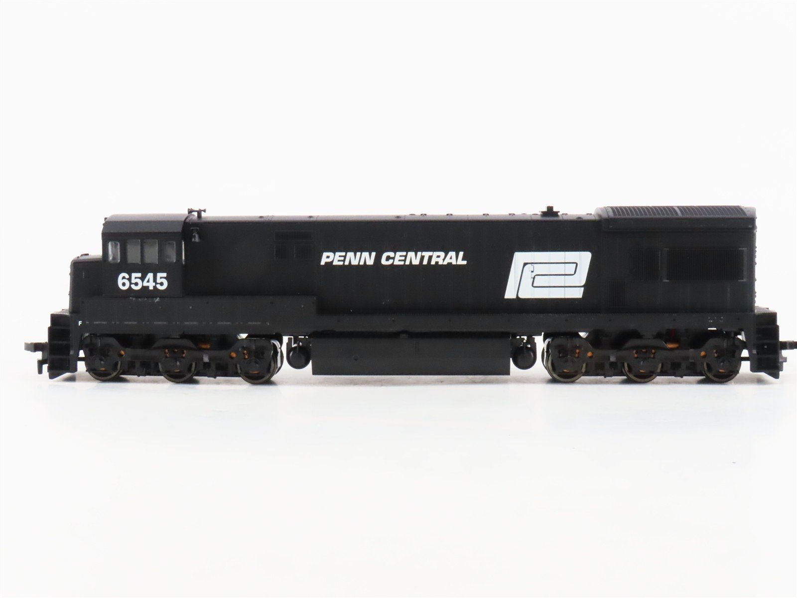 HO Scale Atlas PC Penn Central U33C Diesel Locomotive #6545