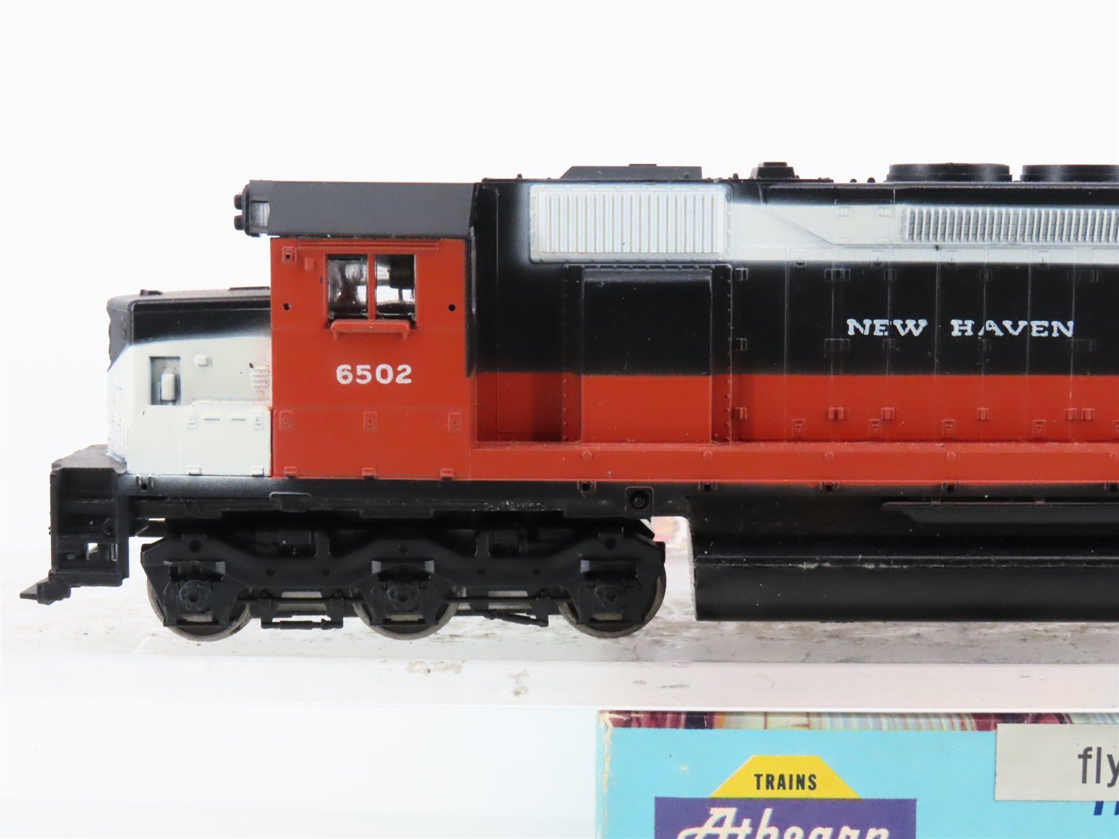 HO Scale Athearn NH New Haven SDP40 Diesel Locomotive #6502