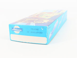 HO Scale Athearn Unlettered RDC Diesel Railcar UNPOWERED