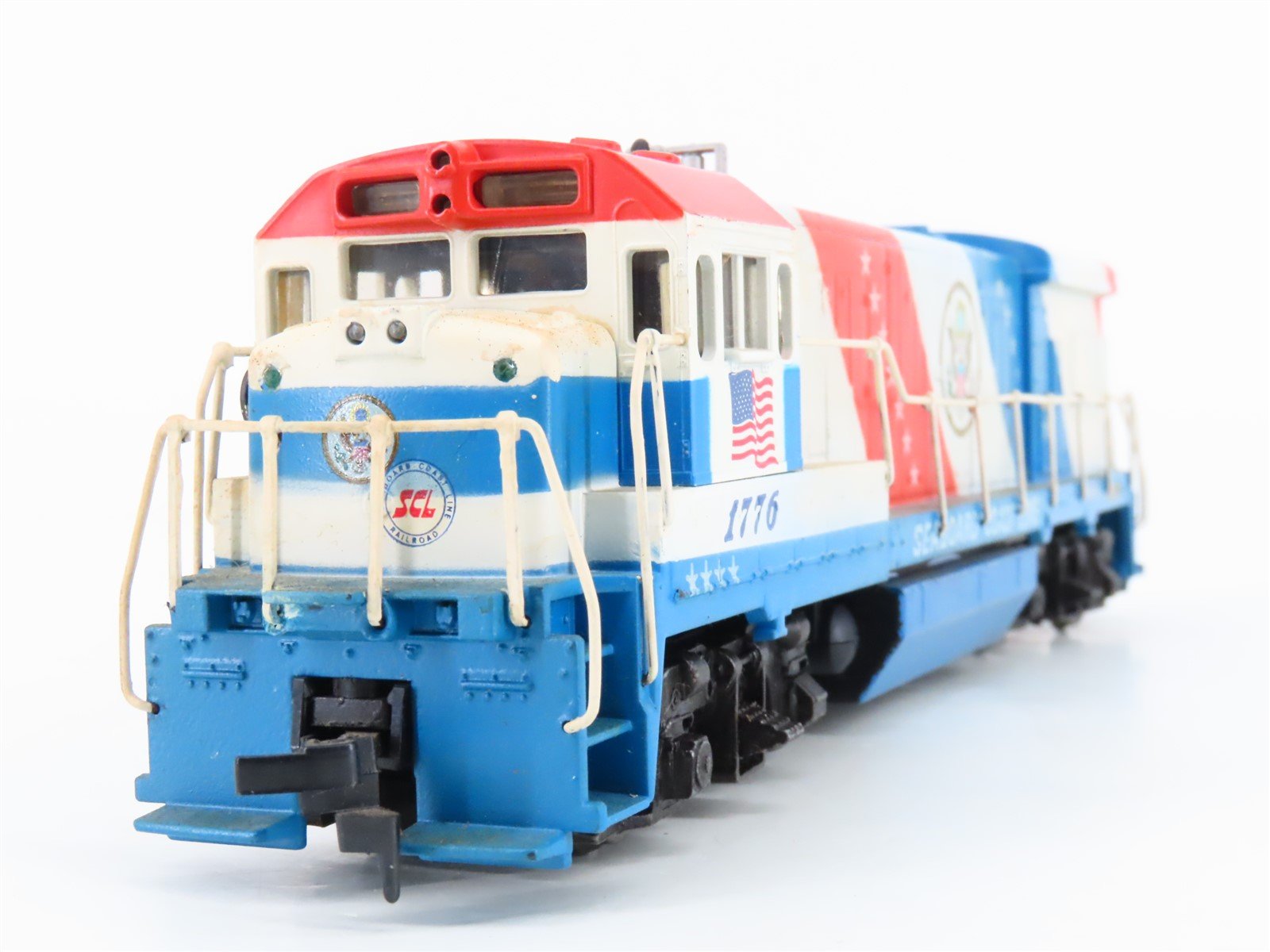 HO Scale Athearn SCL Seaboard Coast Line Bicentennial U36B Diesel Loco #1776