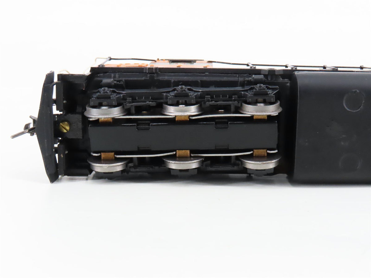 HO Scale Athearn/Northern Re-Creations GN &quot;Hustle Muscle&quot; SD45 Diesel #400