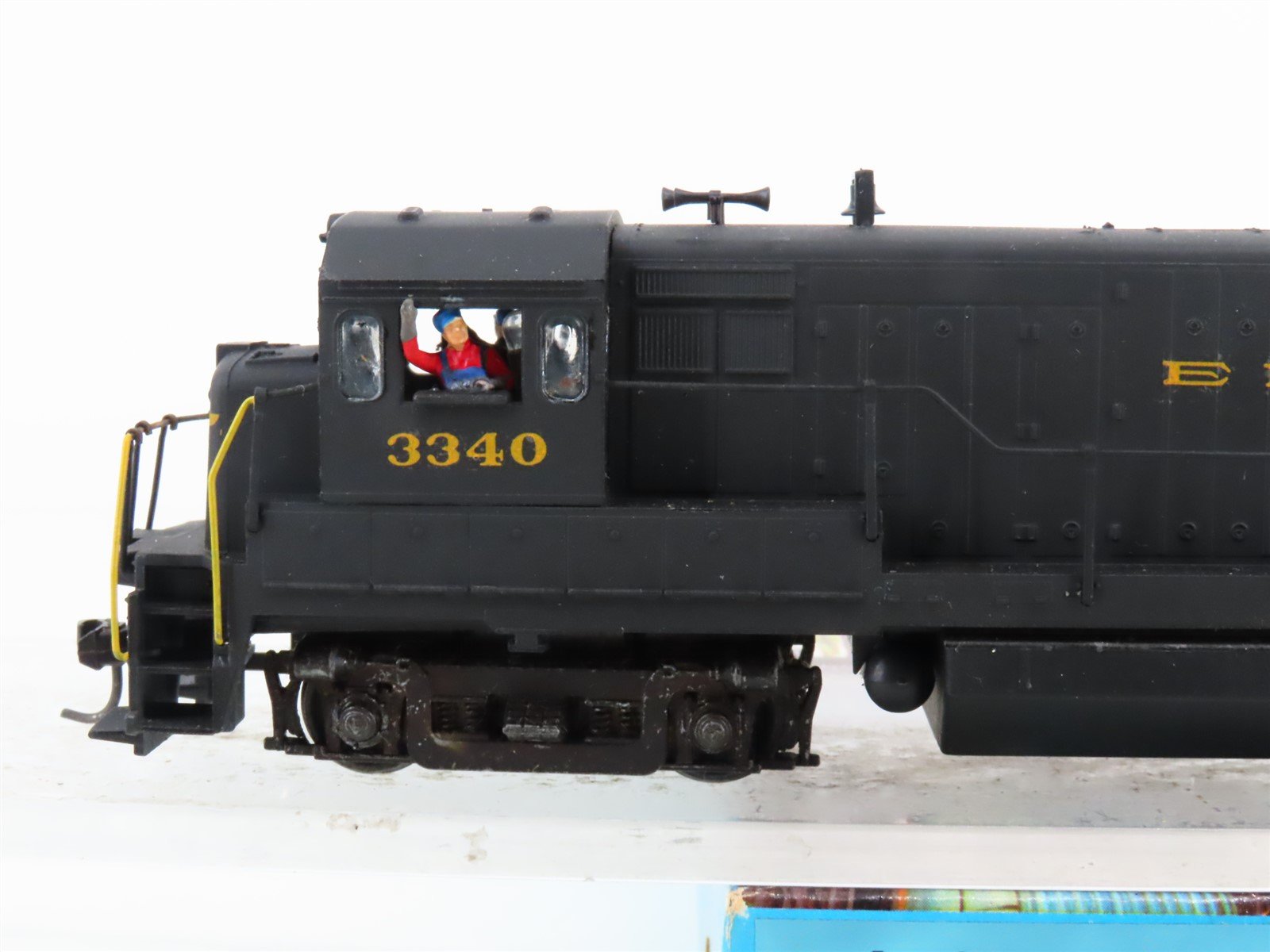 HO Scale Athearn Erie Railway U28B Diesel Locomotive #3340 CUSTOM