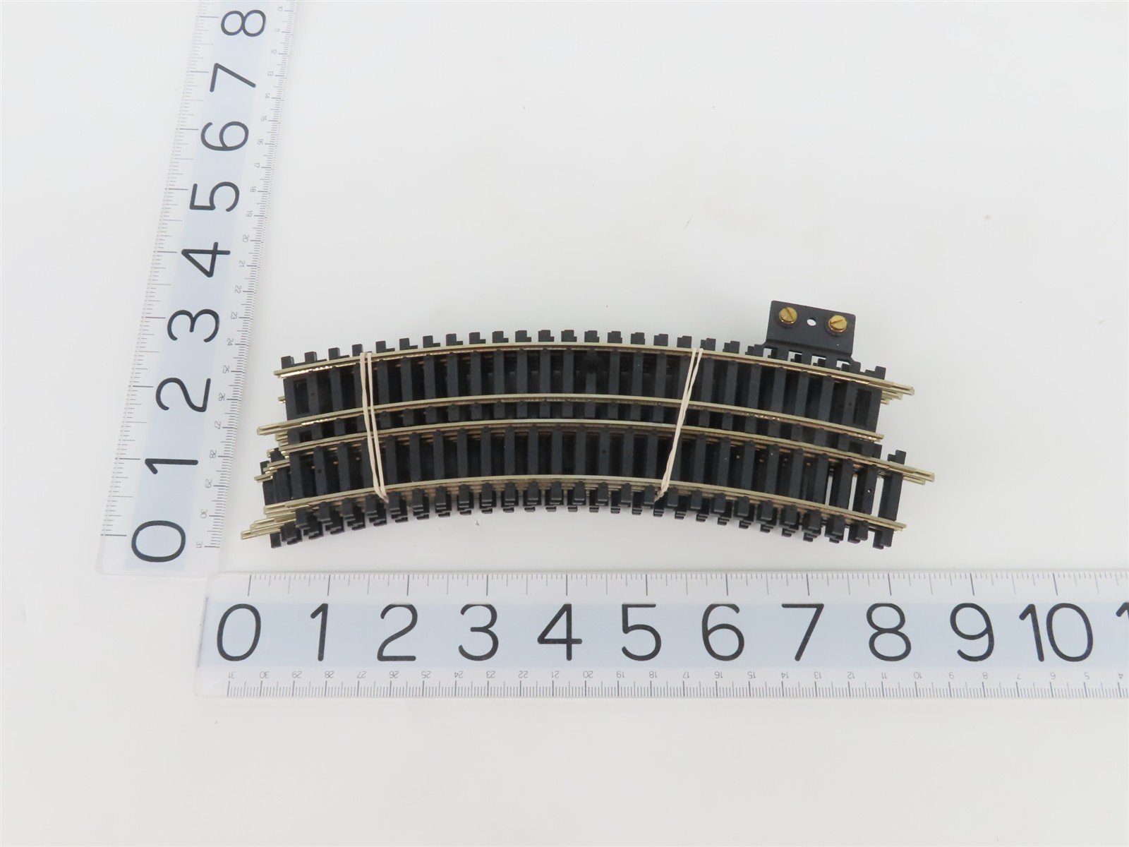 HO Scale Roco 41046 DB Deutsche Bahn Class 384 Diesel Loco w/3 Cars & Track