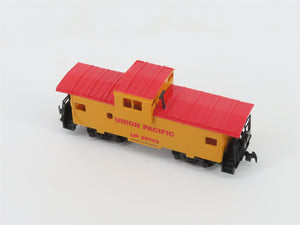 HO Scale Bachmann 61600 UP Union Pacific F9A Diesel Loco #1468 w/Caboose
