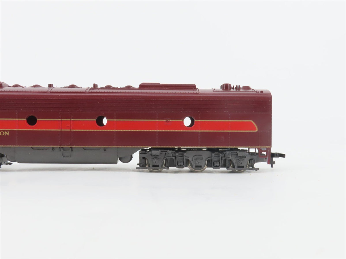 HO Scale Con-Cor 917 GMO Gulf Mobile &amp; Ohio E8 A/A Diesel Locomotive Set