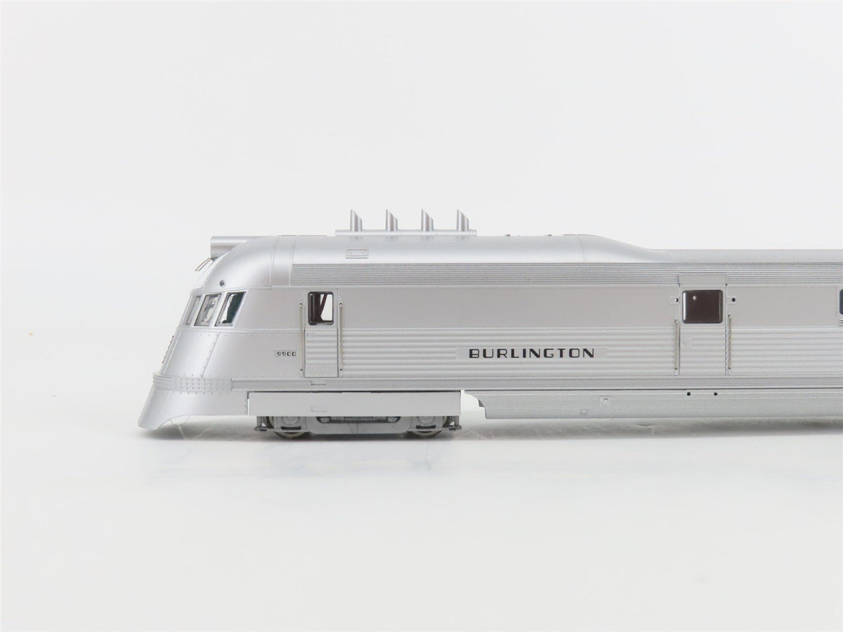 HO Scale Con-Cor 001-8721 CBQ Pioneer Zephyr Diesel Motor Train Set