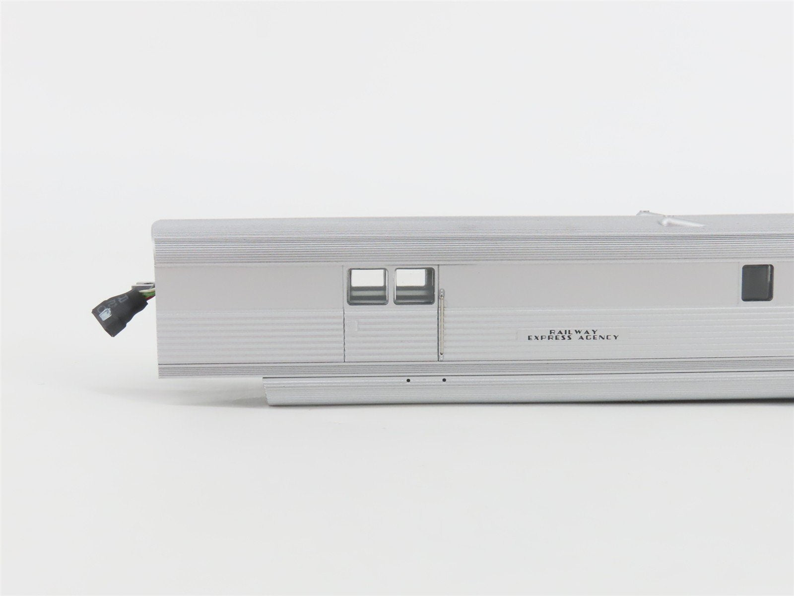 HO Scale Con-Cor 001-8721 CBQ Pioneer Zephyr Diesel Motor Train Set