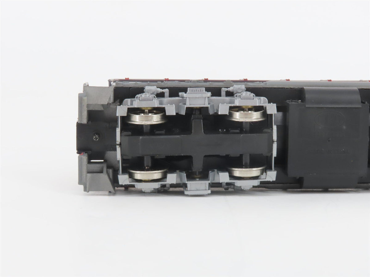 HO Scale Con-Cor 001-155302 UP Union Pacific MP15 Diesel Locomotive #1007