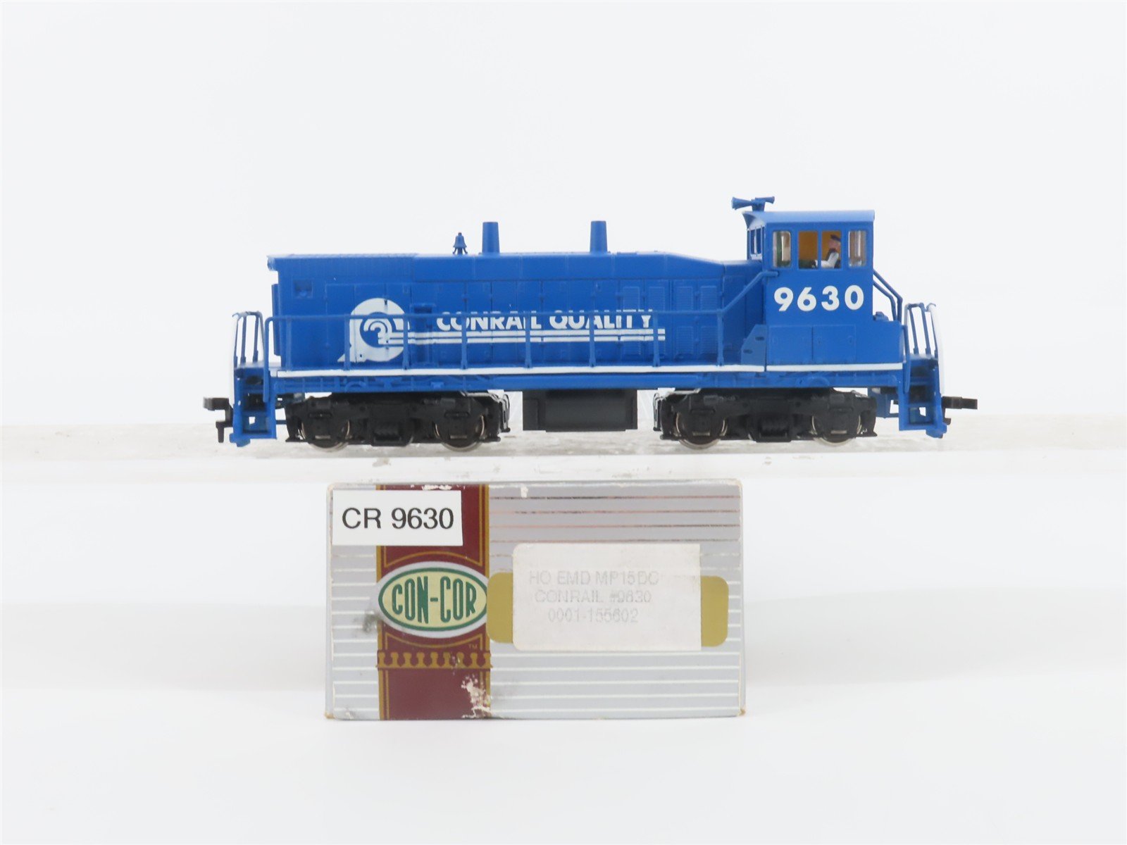 HO Scale Con-Cor 0001-155602 CR Conrail MP15DC Diesel Locomotive #9630