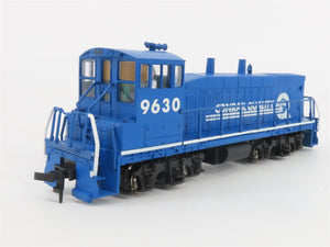 HO Scale Con-Cor 0001-155602 CR Conrail MP15DC Diesel Locomotive #9630