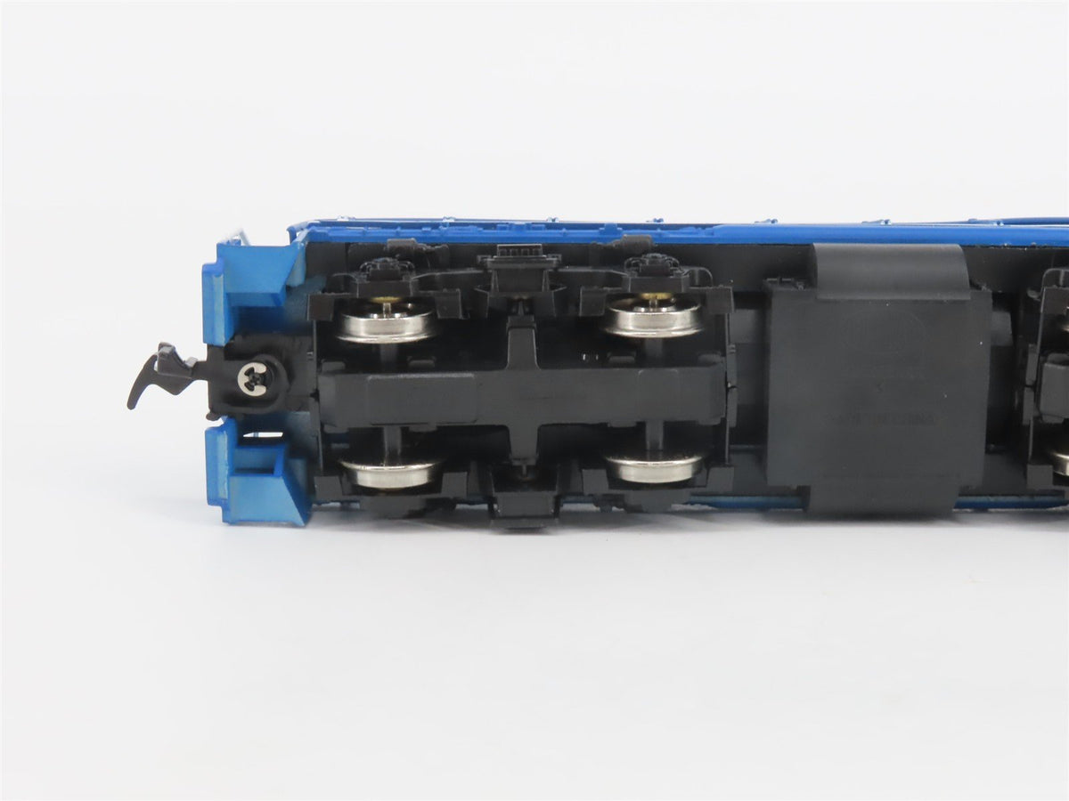 HO Scale Con-Cor 0001-155602 CR Conrail MP15DC Diesel Locomotive #9630