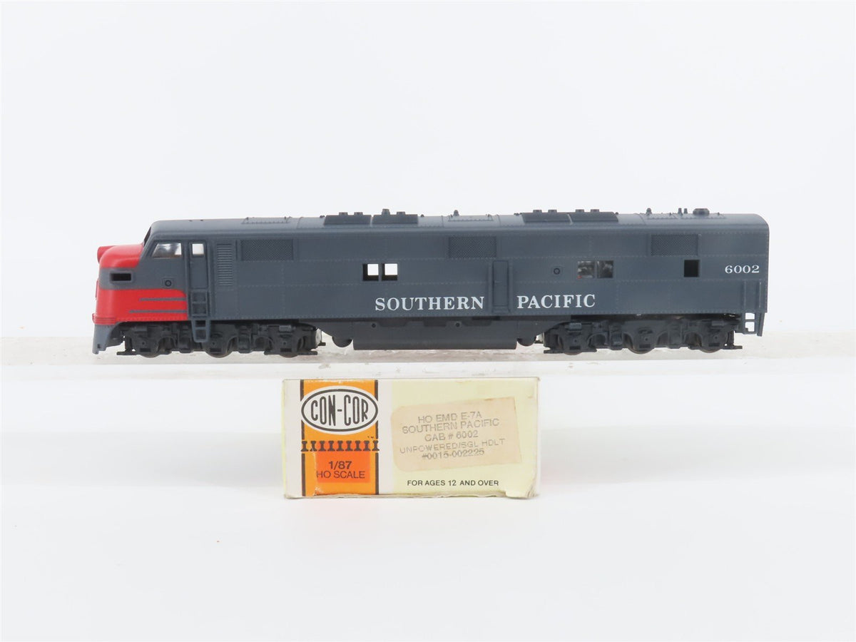 HO Scale Con-Cor 0015-002225 SP Southern Pacific E7A Diesel Loco #6002 UNPOWERED