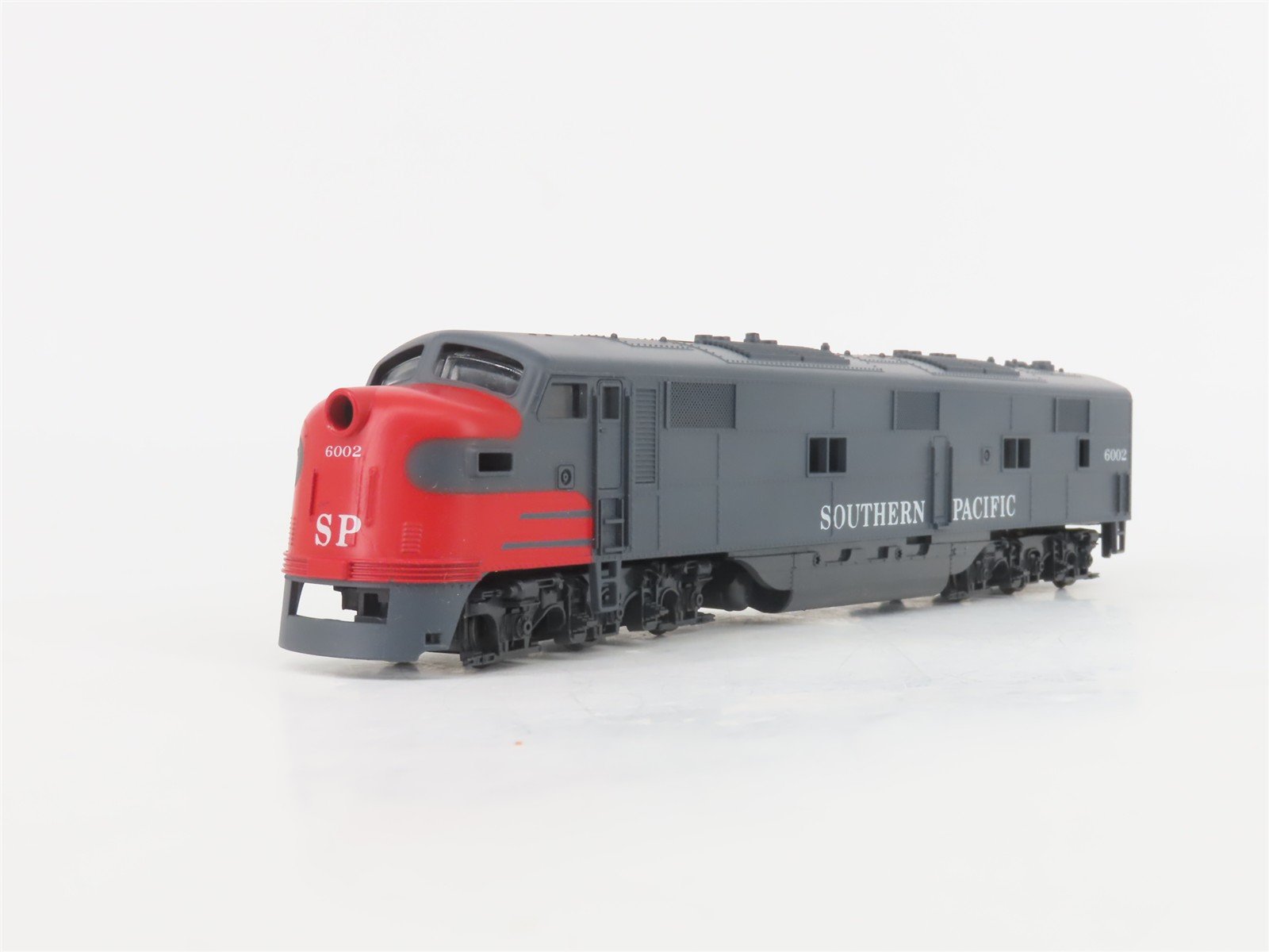 HO Scale Con-Cor 0015-002225 SP Southern Pacific E7A Diesel Loco #6002 UNPOWERED
