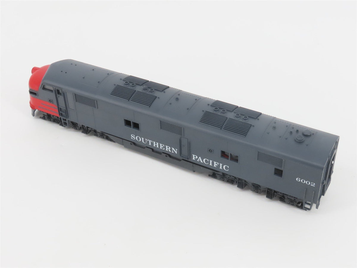 HO Scale Con-Cor 0015-002225 SP Southern Pacific E7A Diesel Loco #6002 UNPOWERED