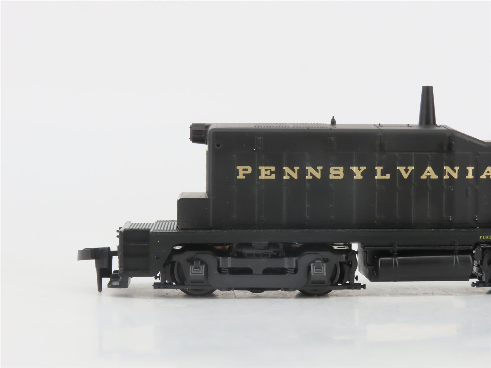 HO Scale Walthers 932-1351 PRR Pennsylvania SW1 Diesel Locomotive #5987